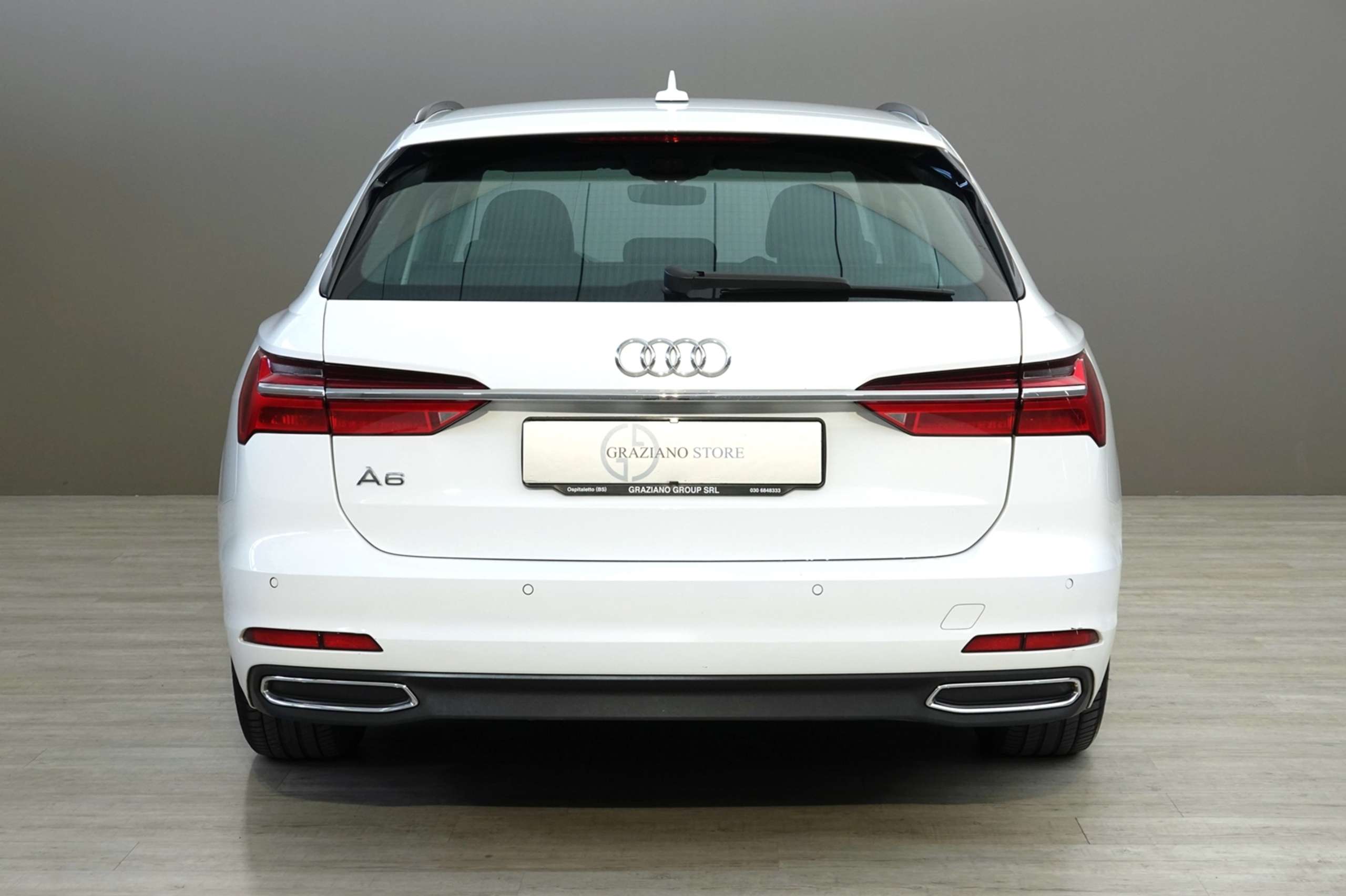 Audi - A6