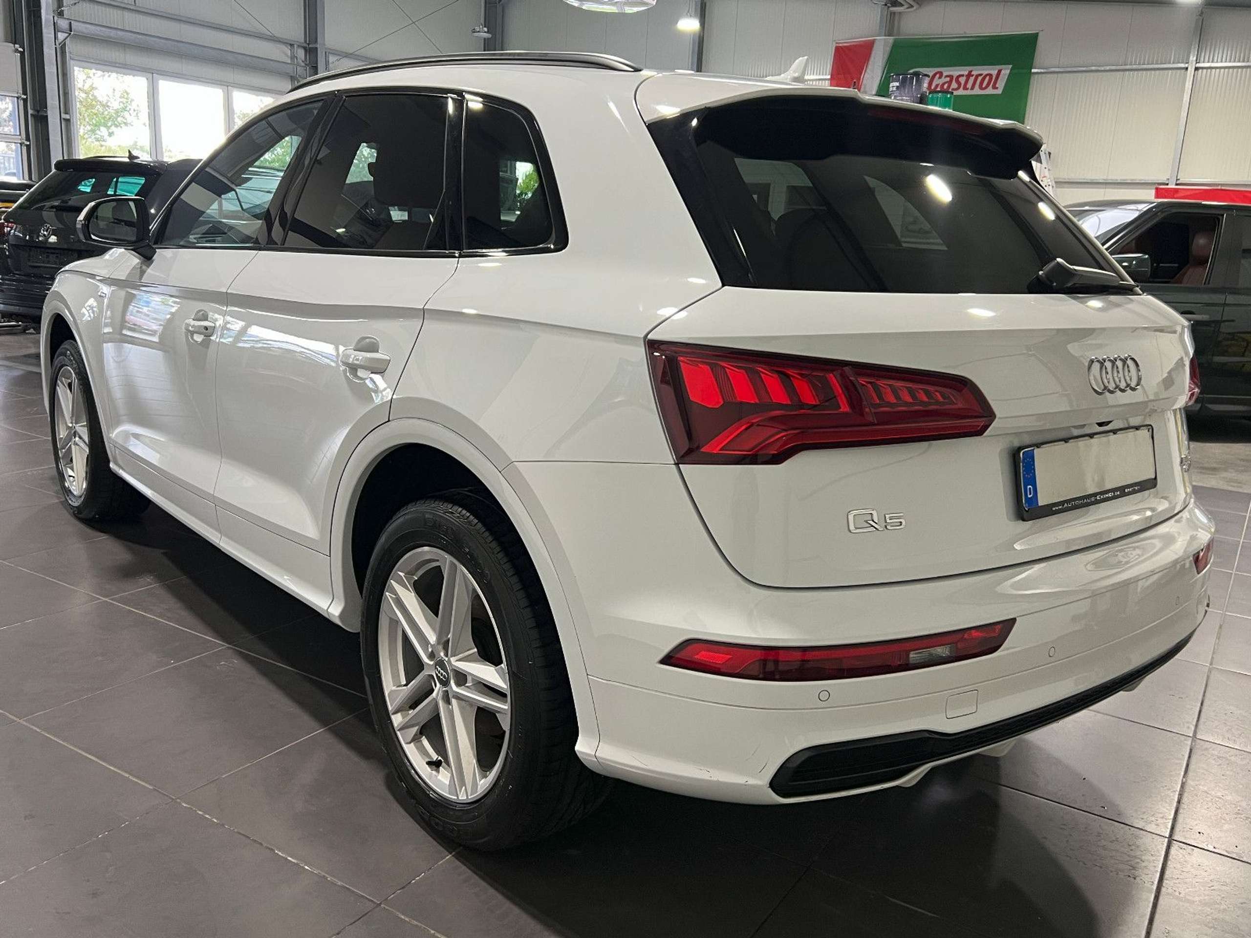 Audi - Q5