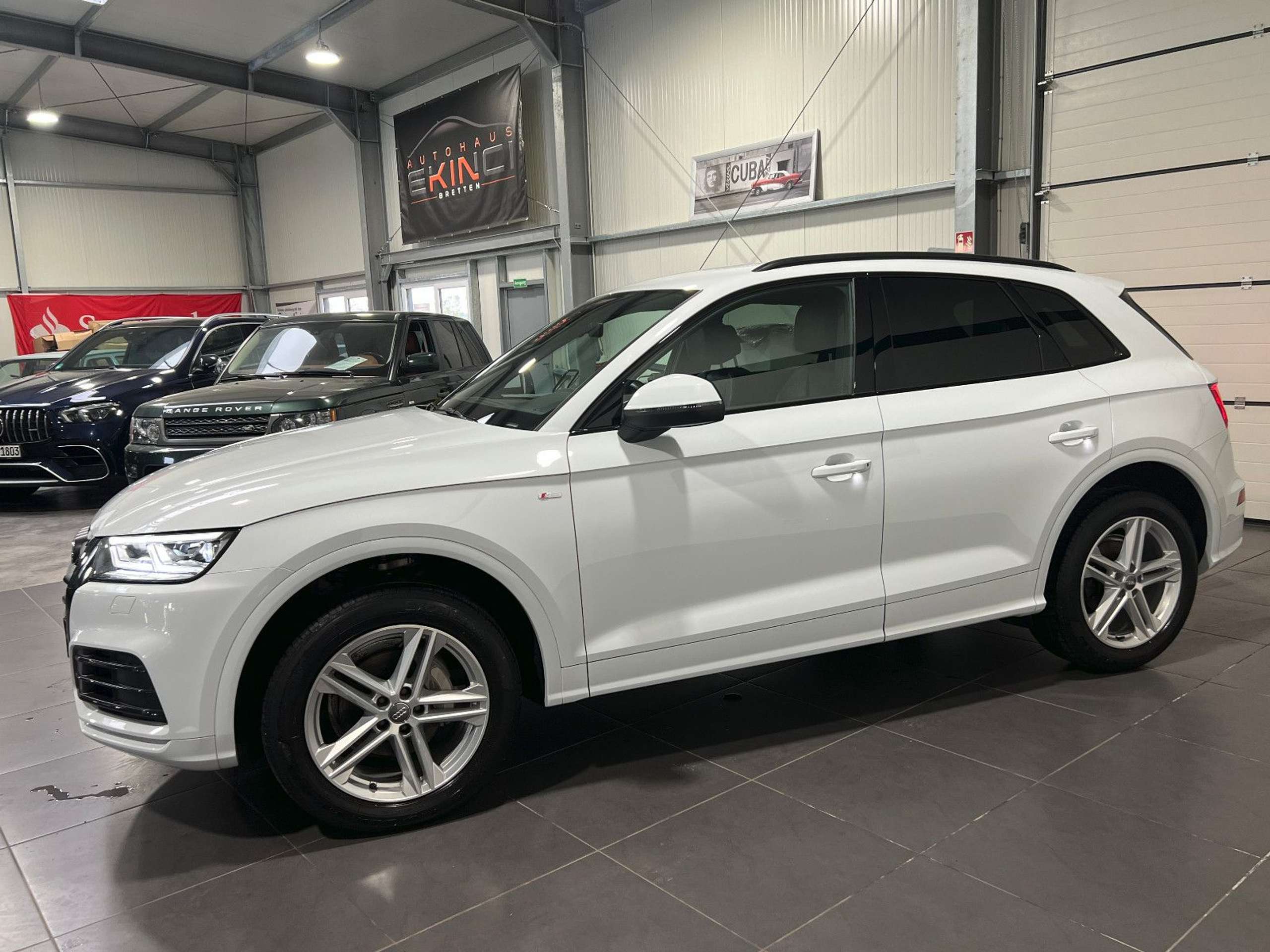 Audi - Q5