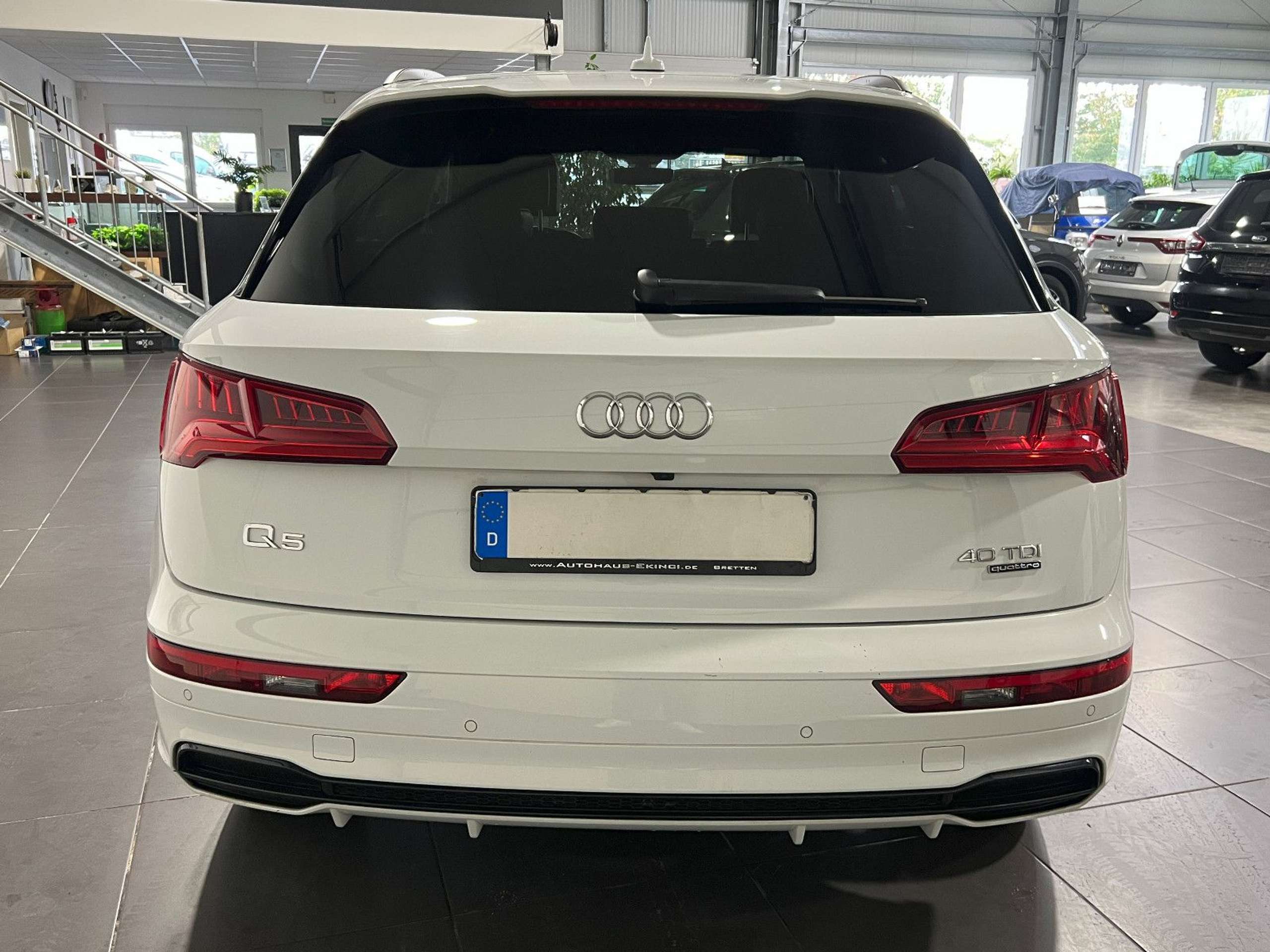 Audi - Q5