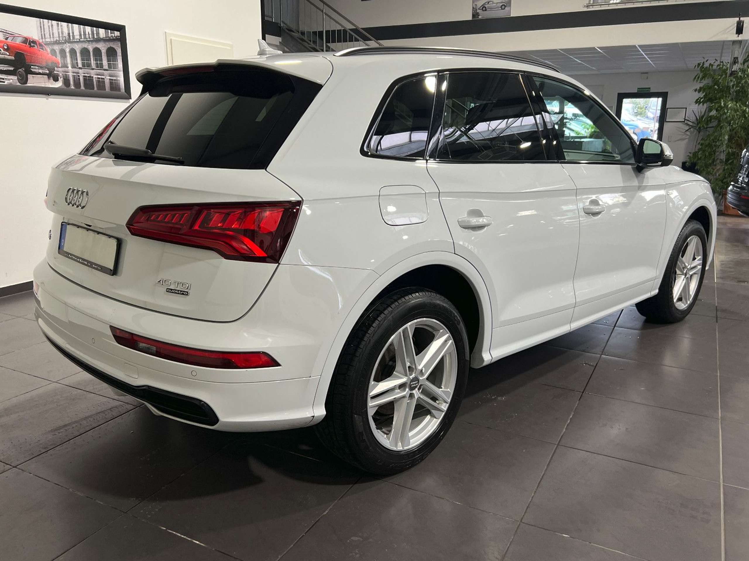 Audi - Q5