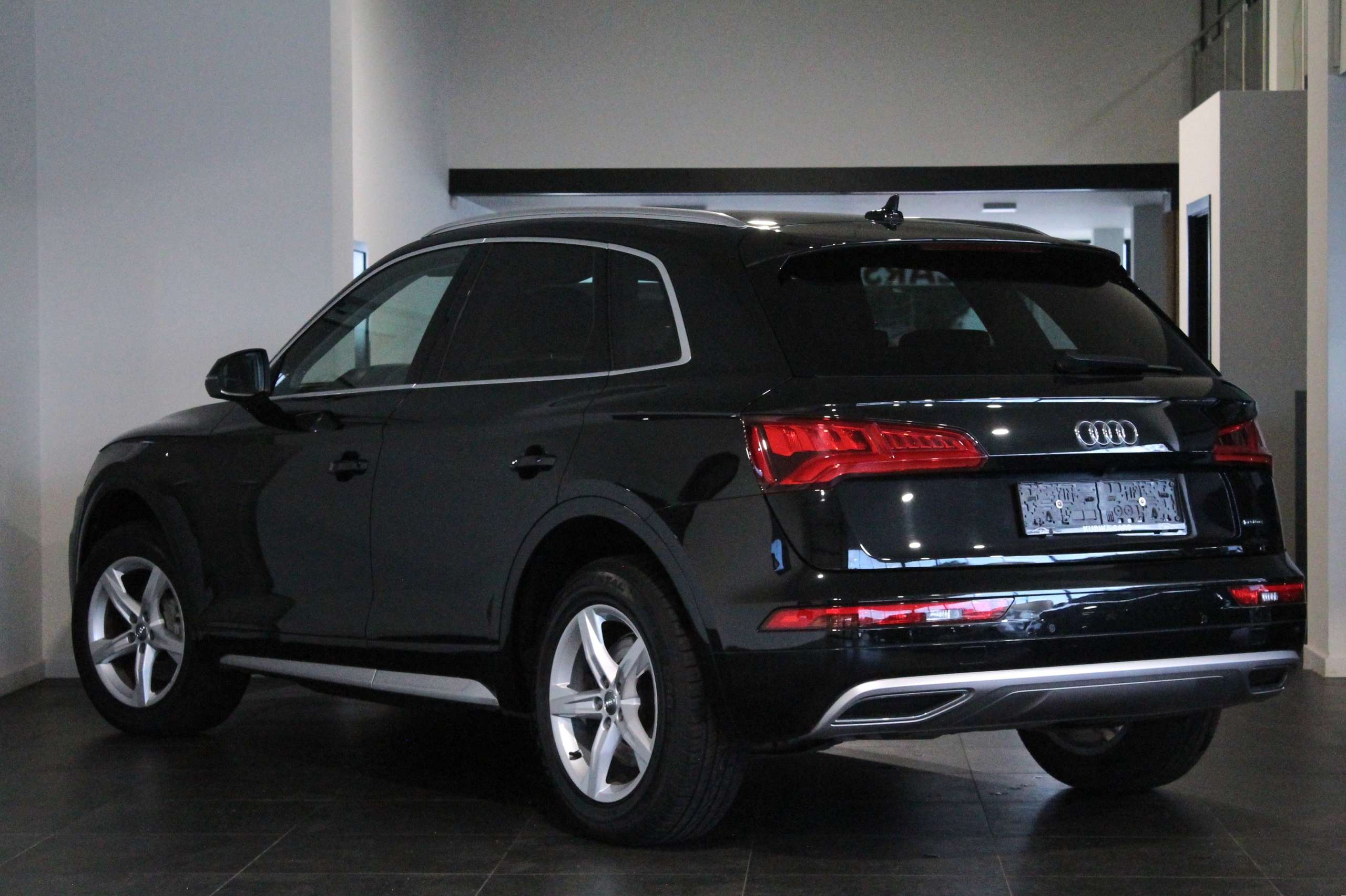 Audi - Q5