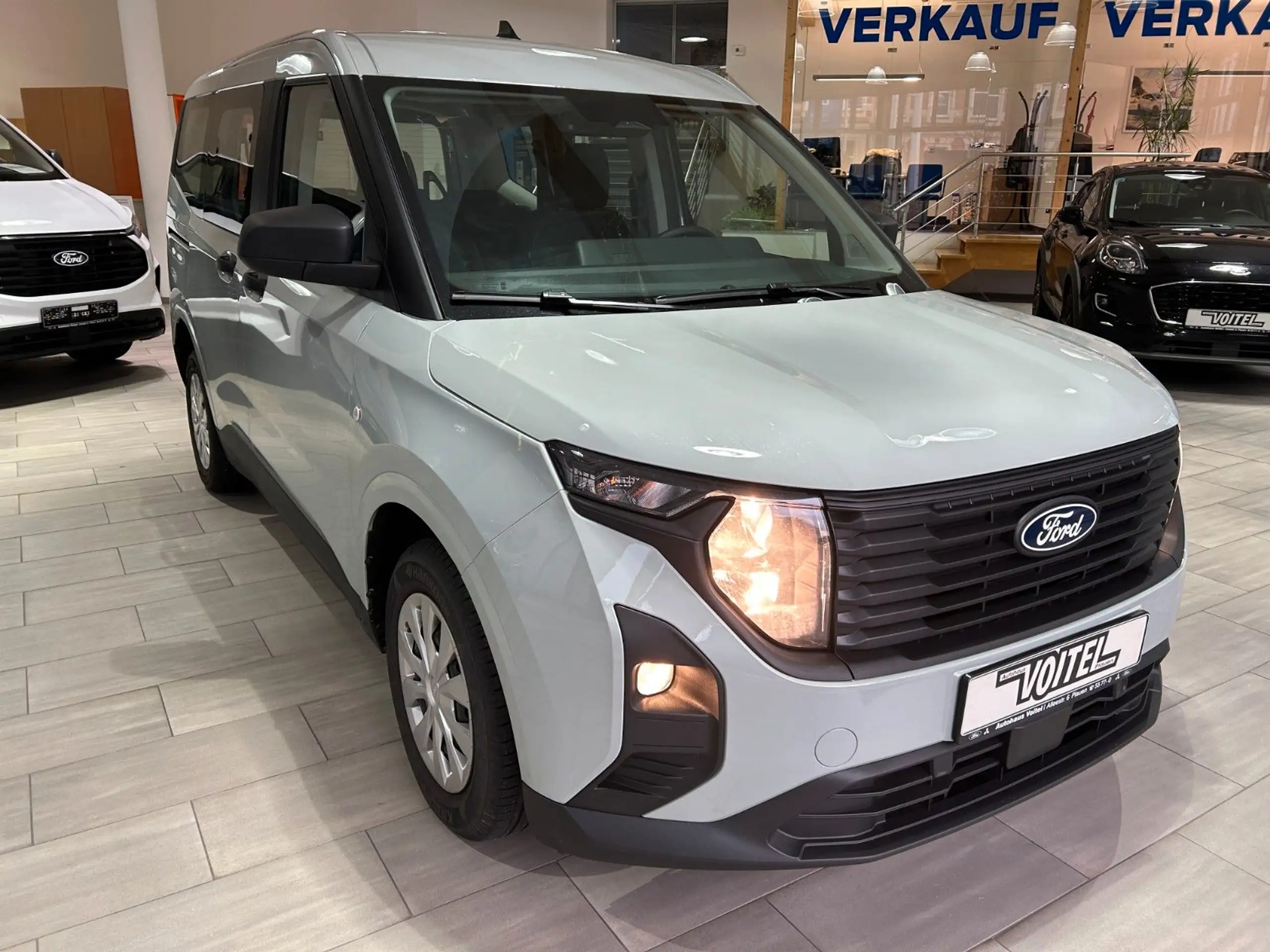 Ford - Tourneo Courier