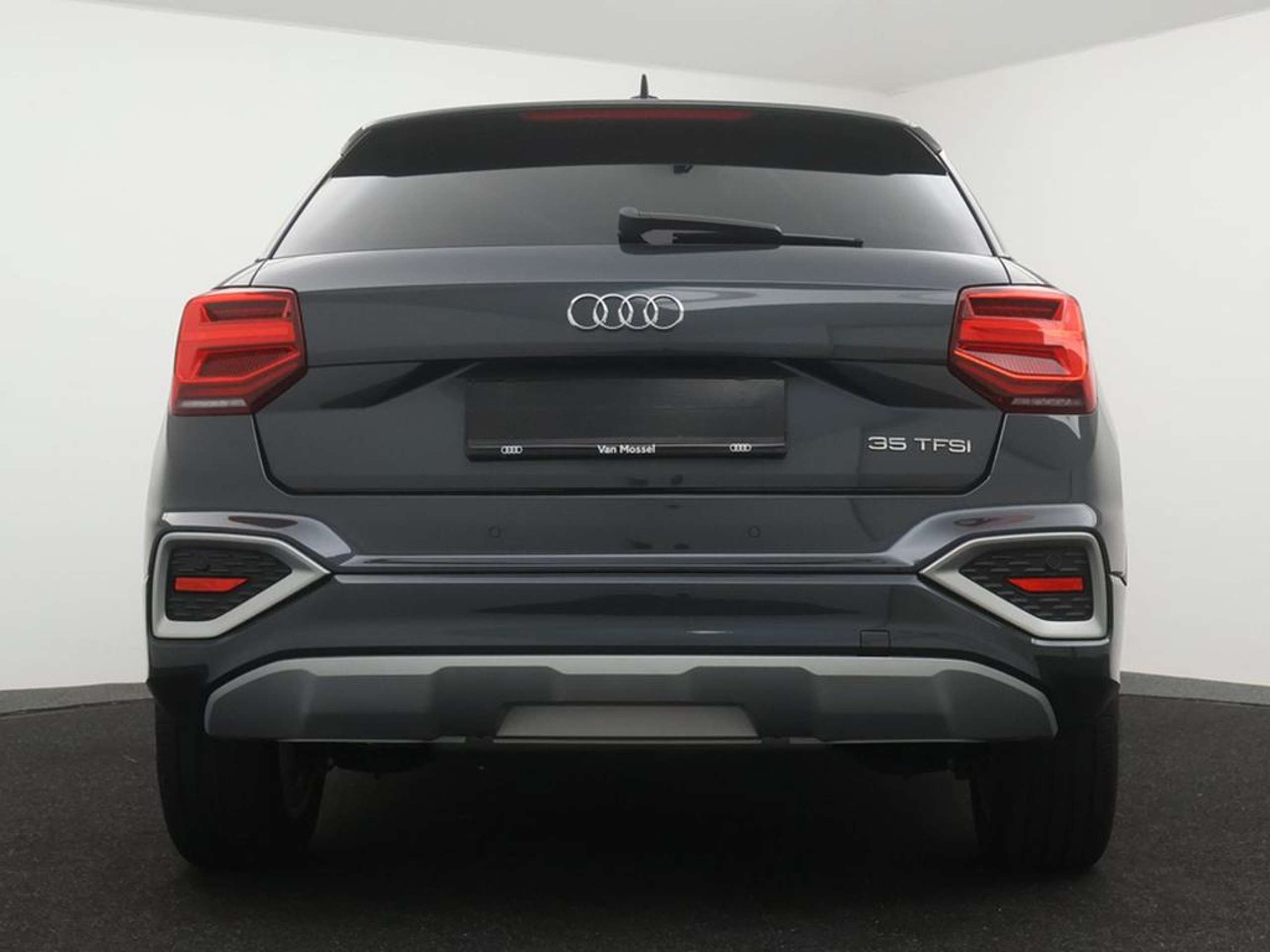 Audi - Q2