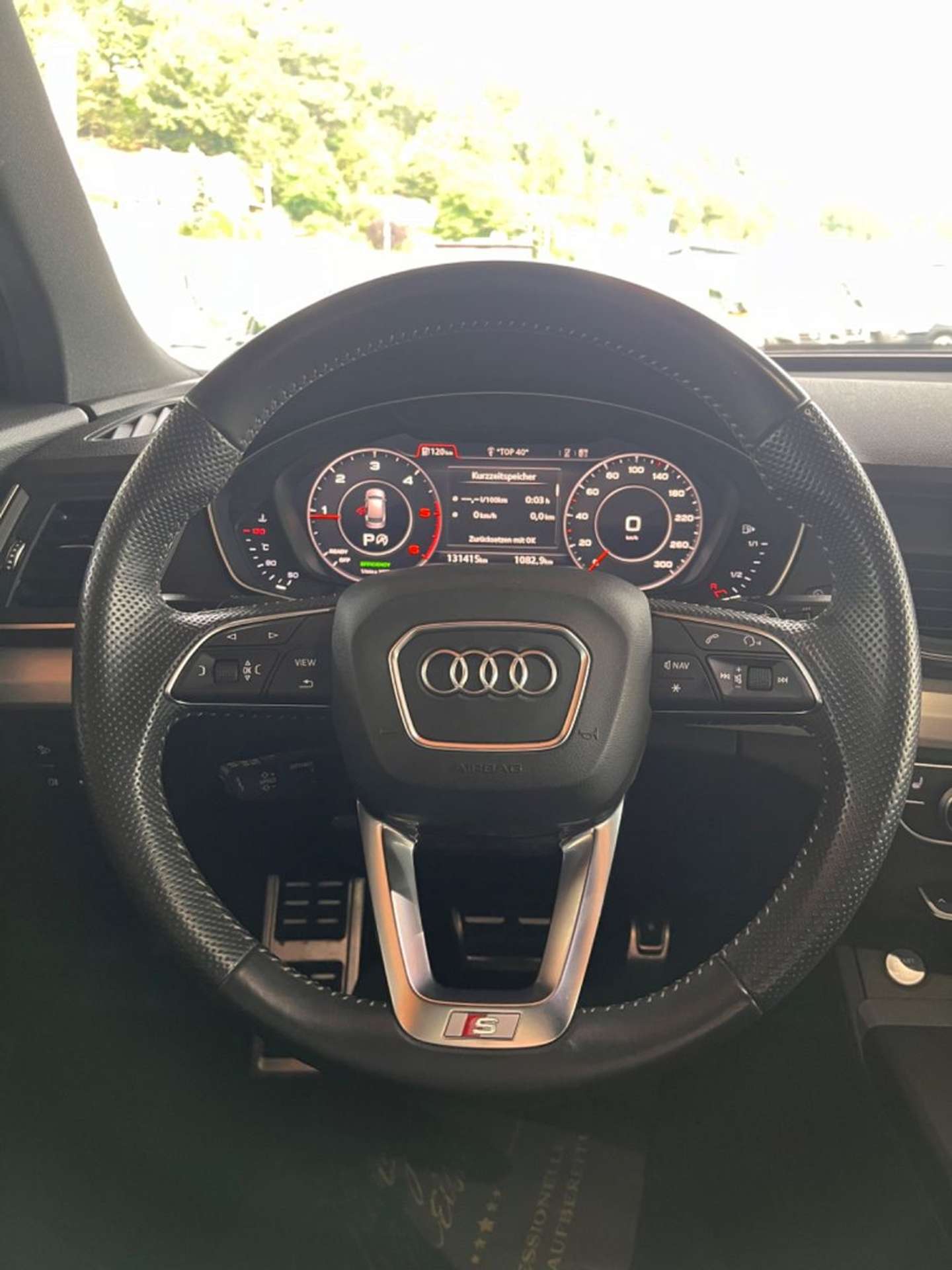 Audi - Q5