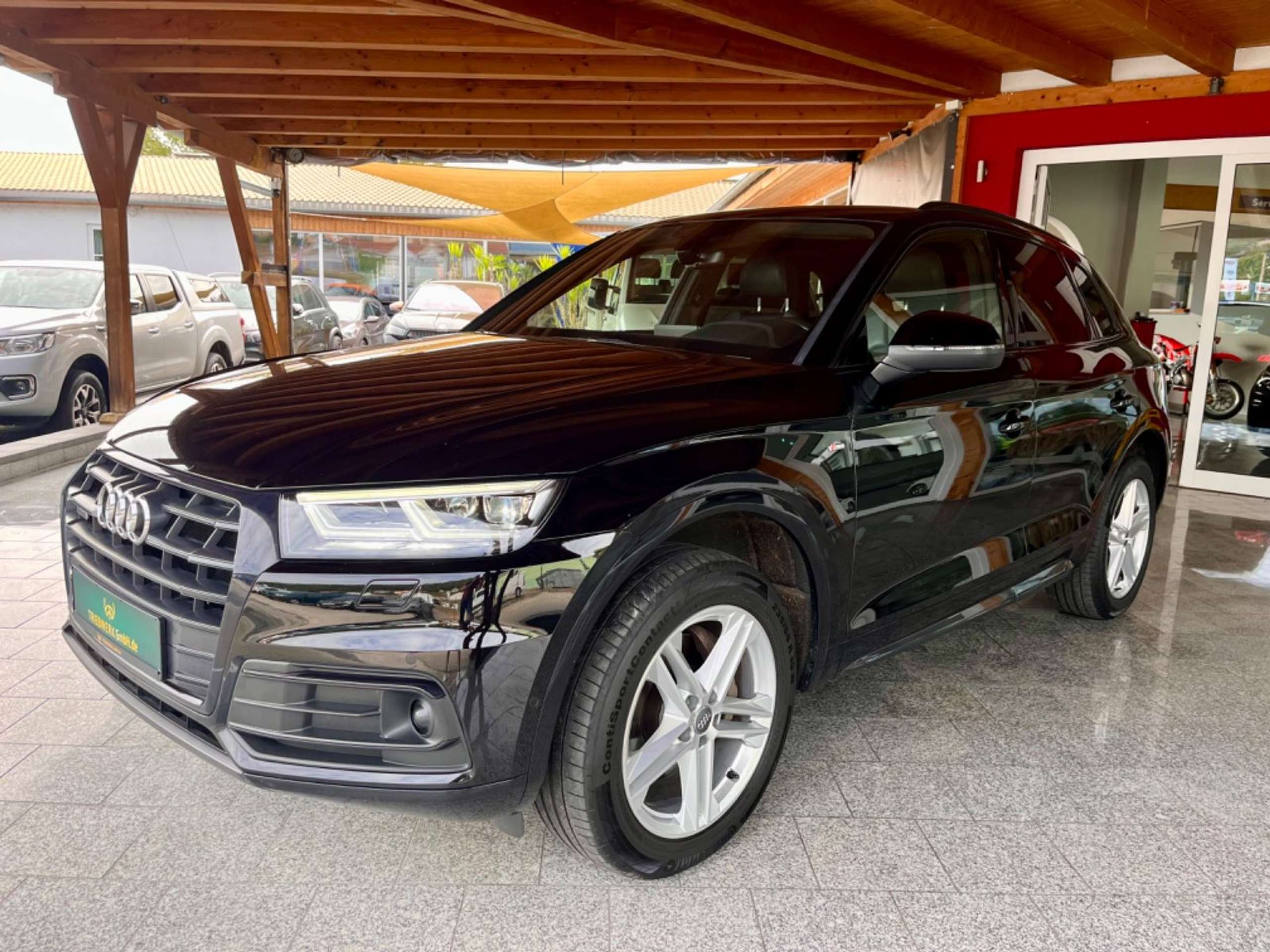 Audi - Q5