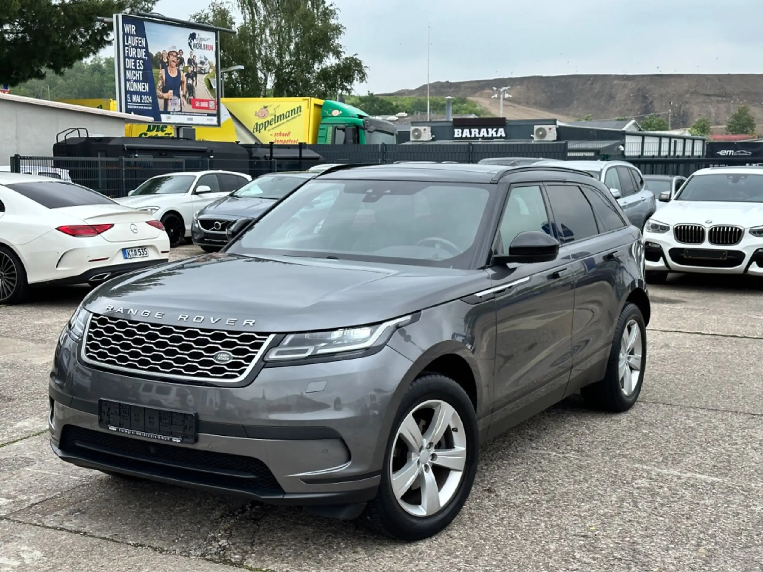 Land Rover - Range Rover Velar