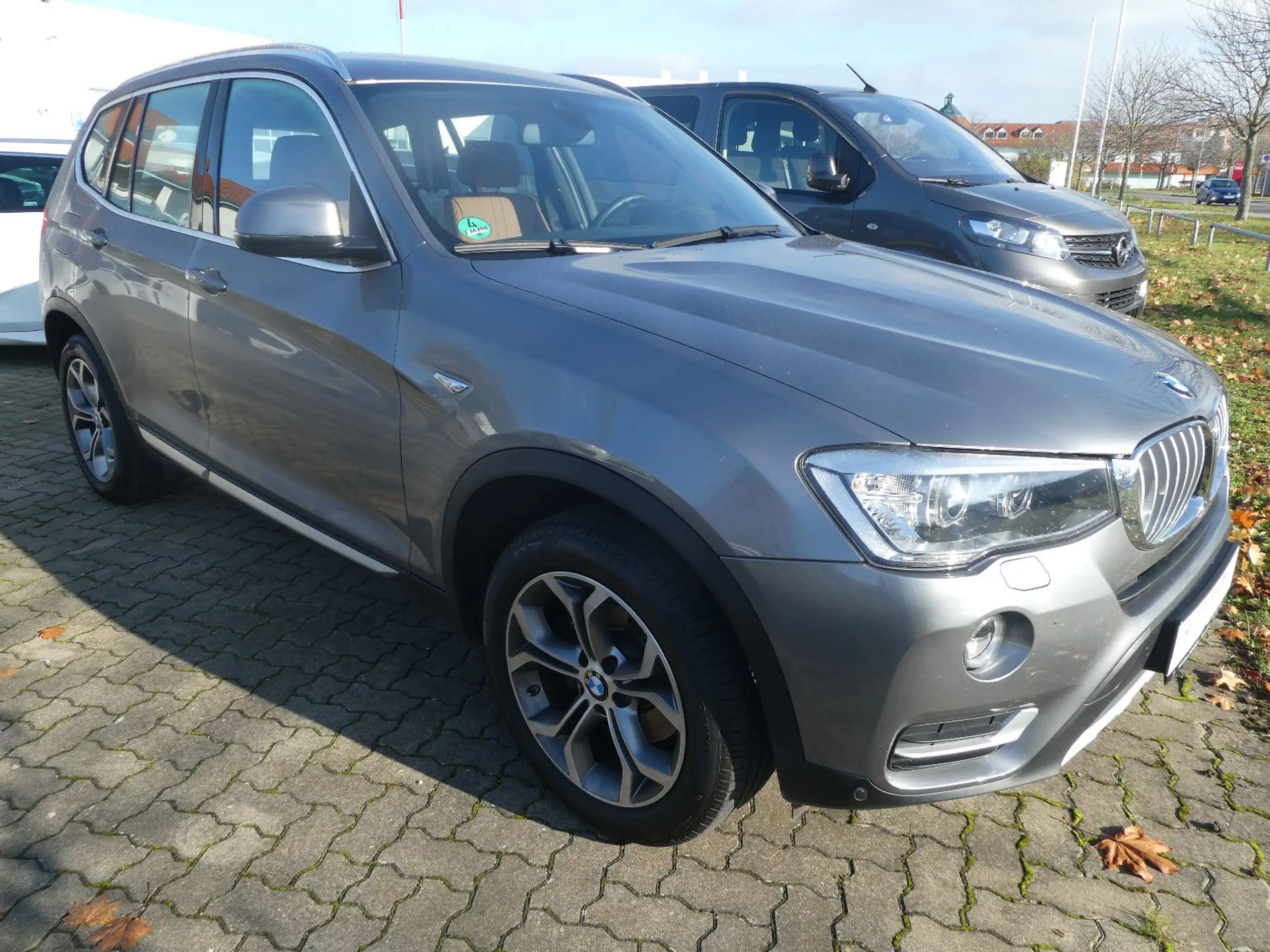 BMW - X3