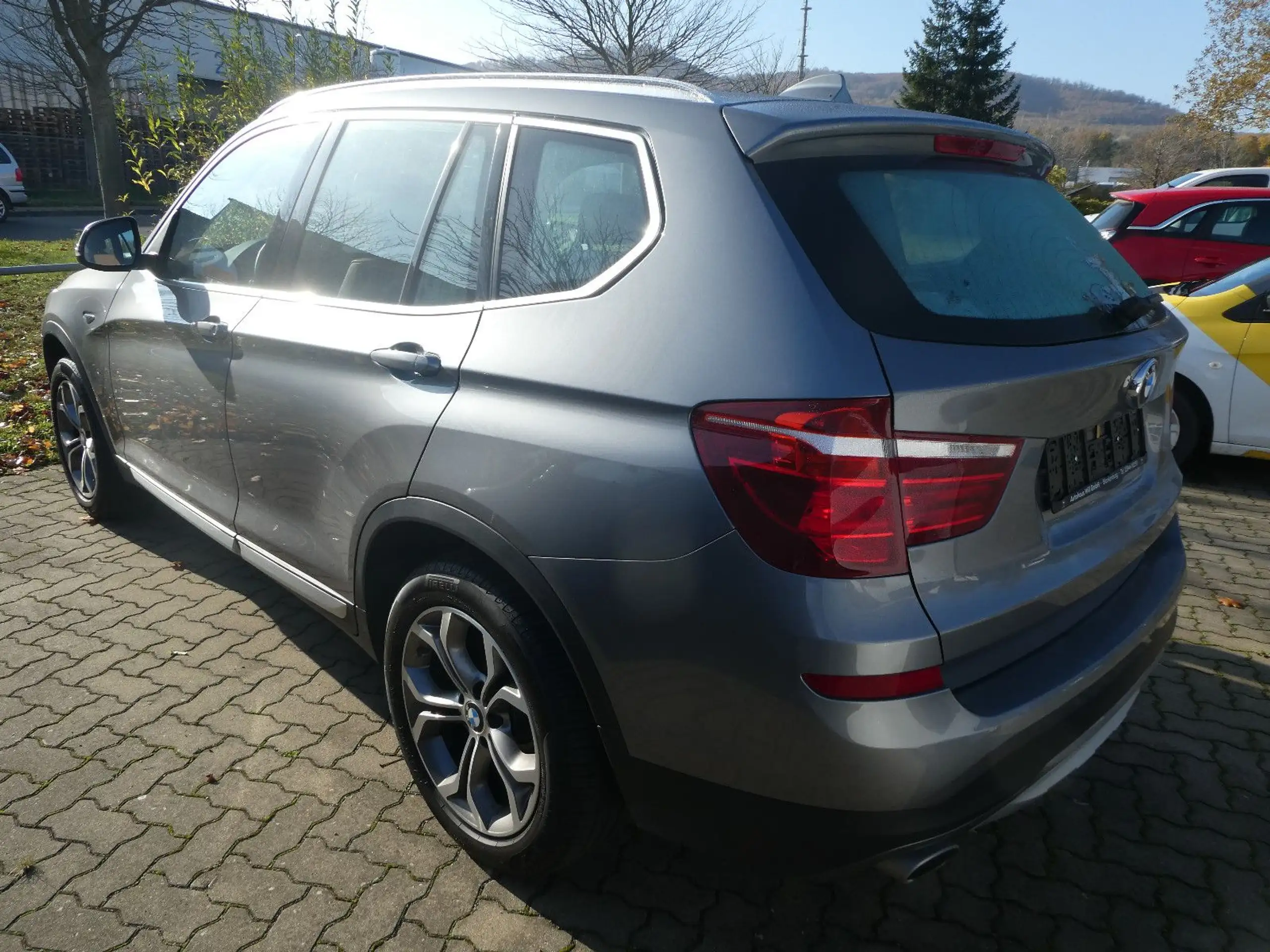 BMW - X3