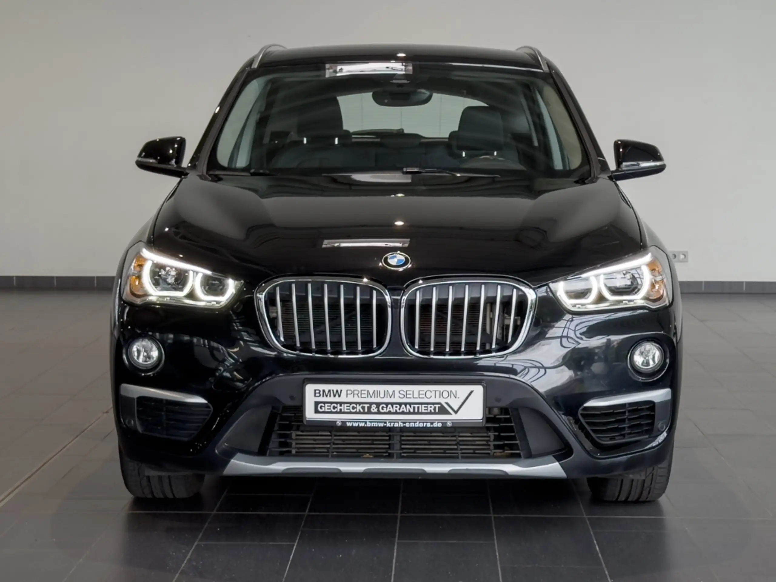 BMW - X1