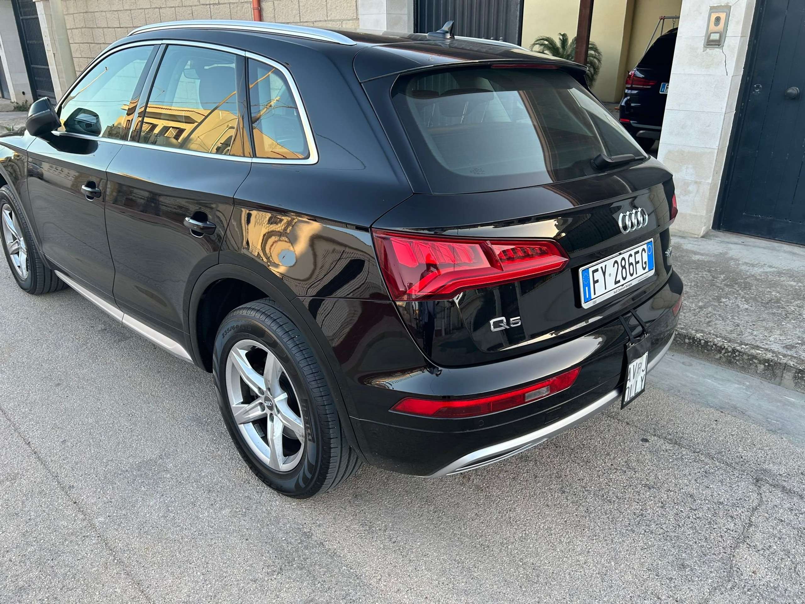 Audi - Q5