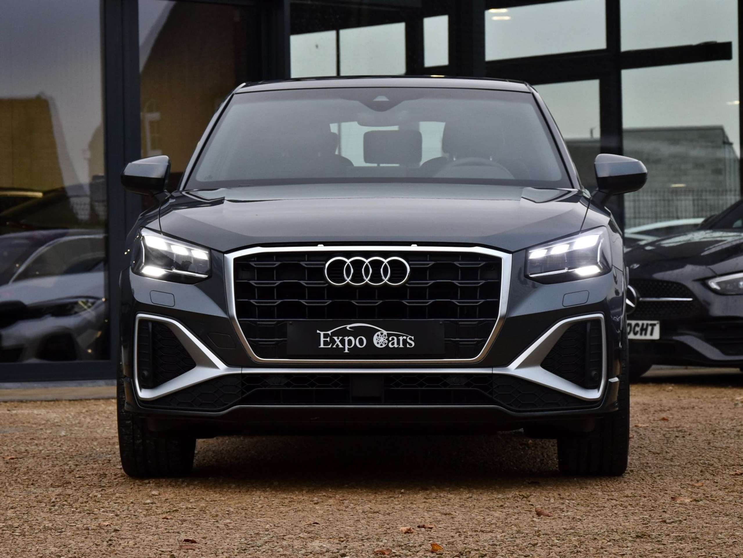 Audi - Q2