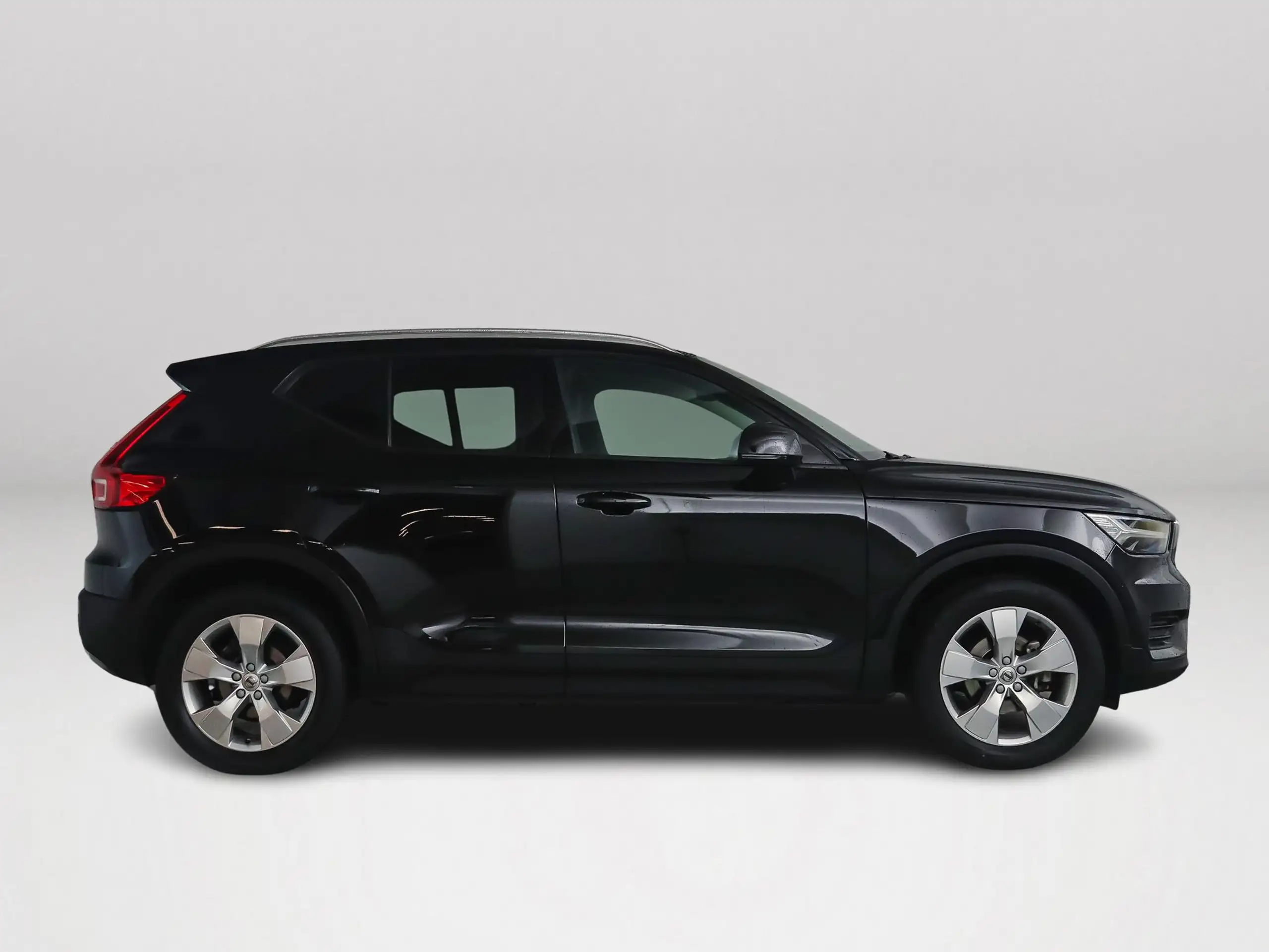 Volvo - XC40