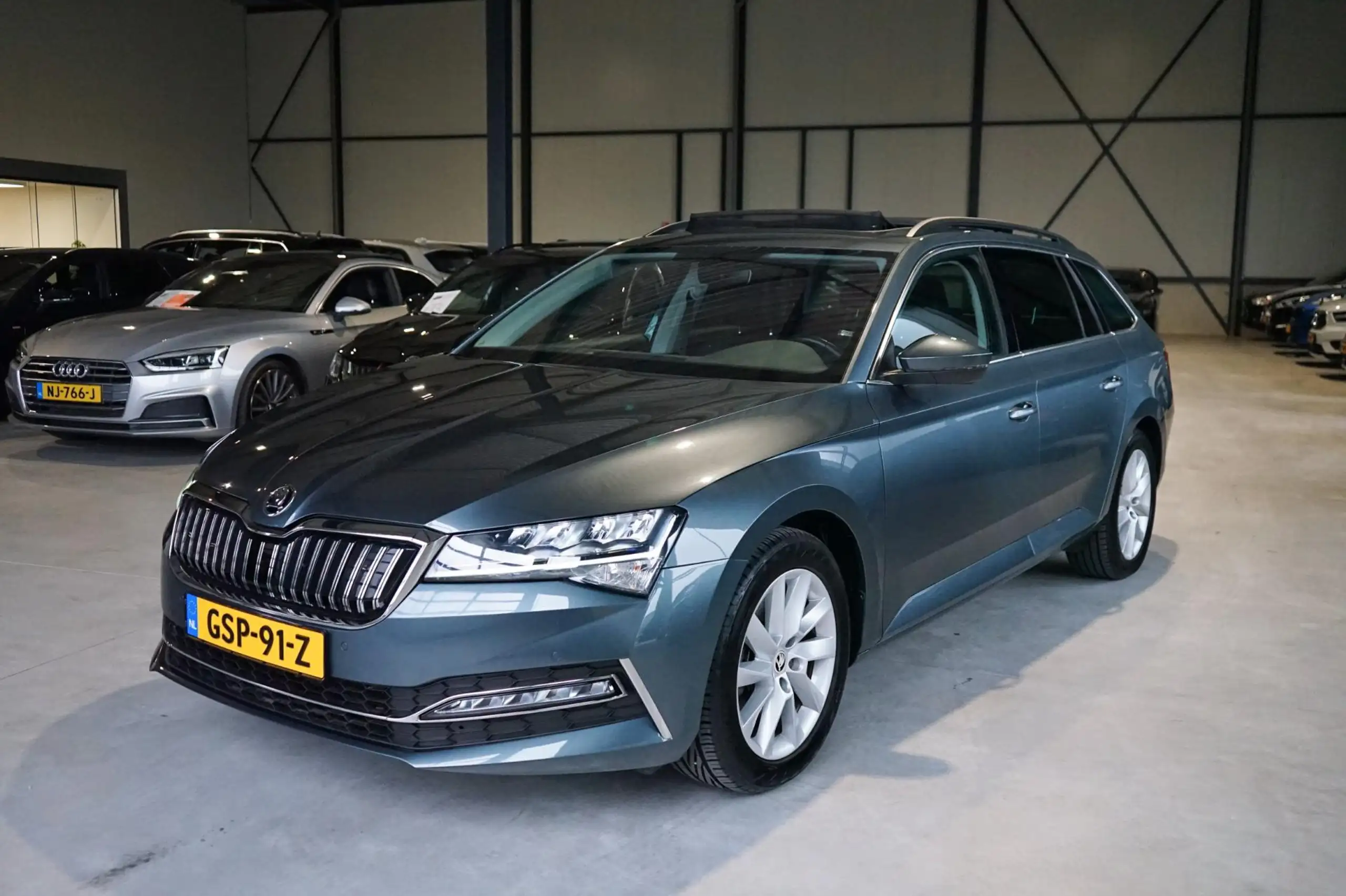 Skoda - Superb