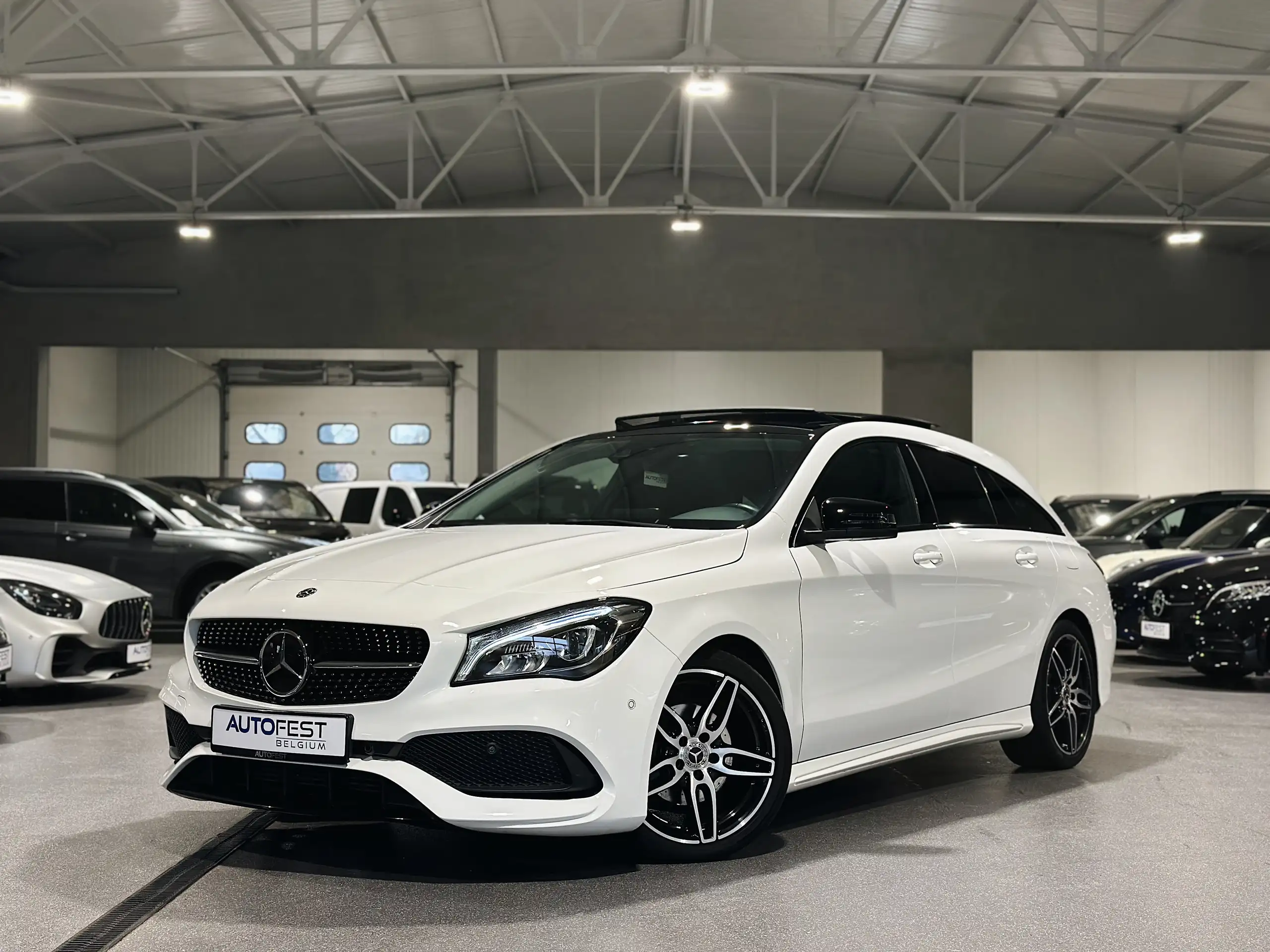 Mercedes-Benz - CLA 180