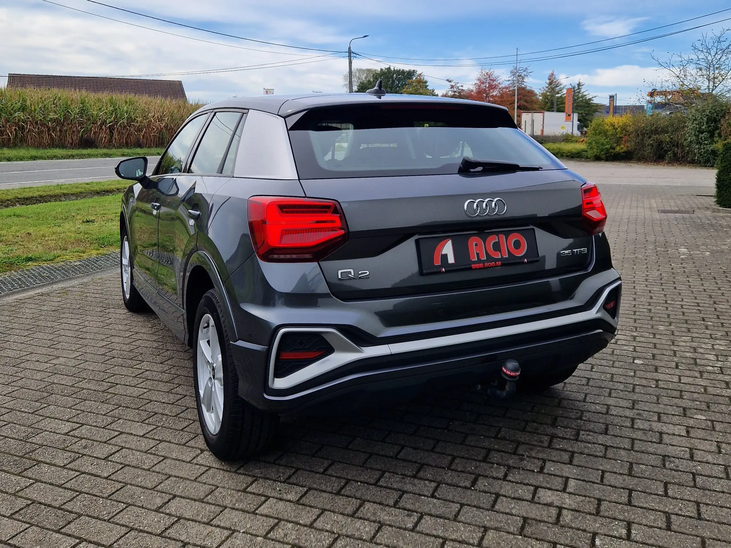 Audi - Q2