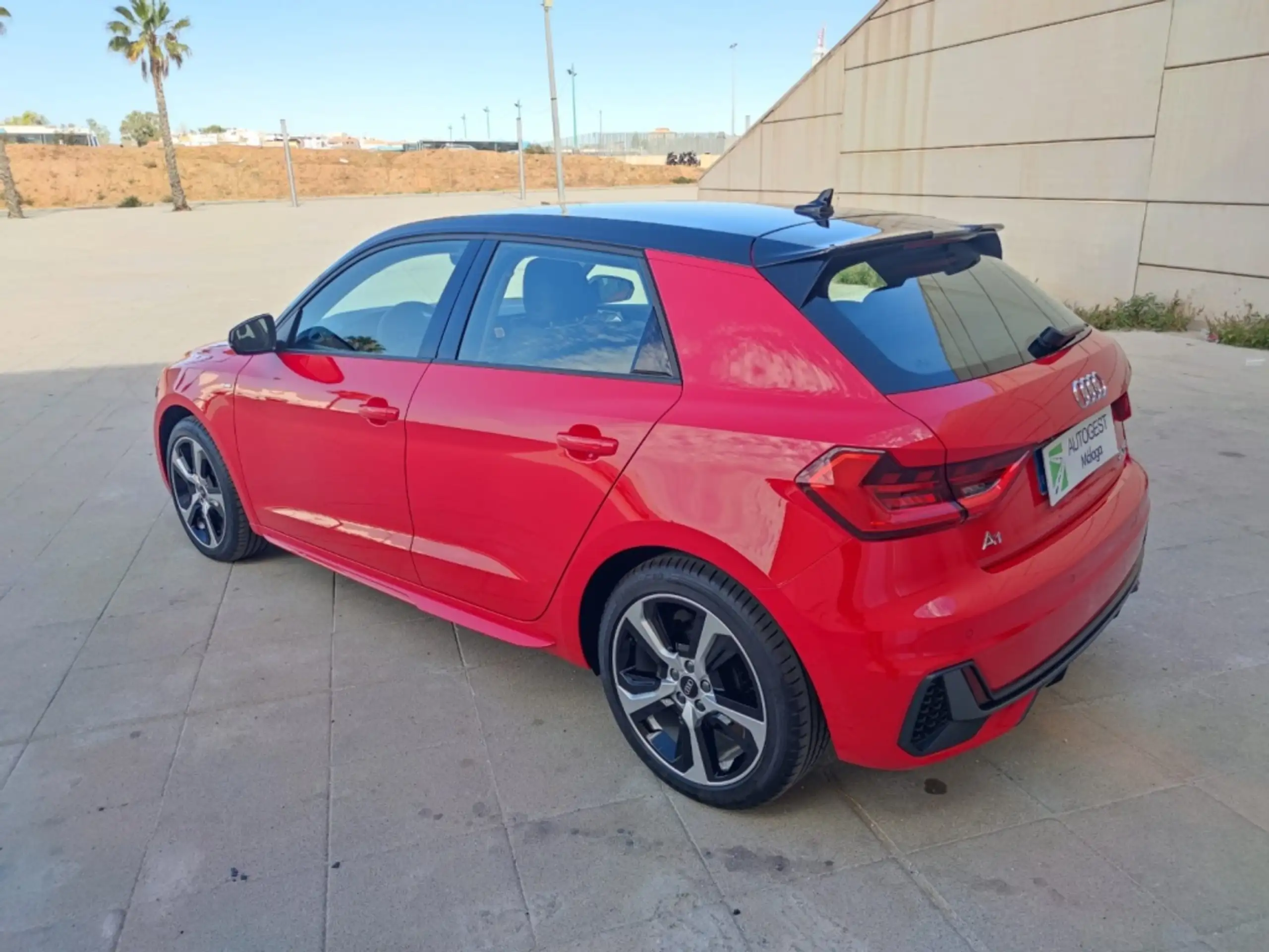 Audi - A1