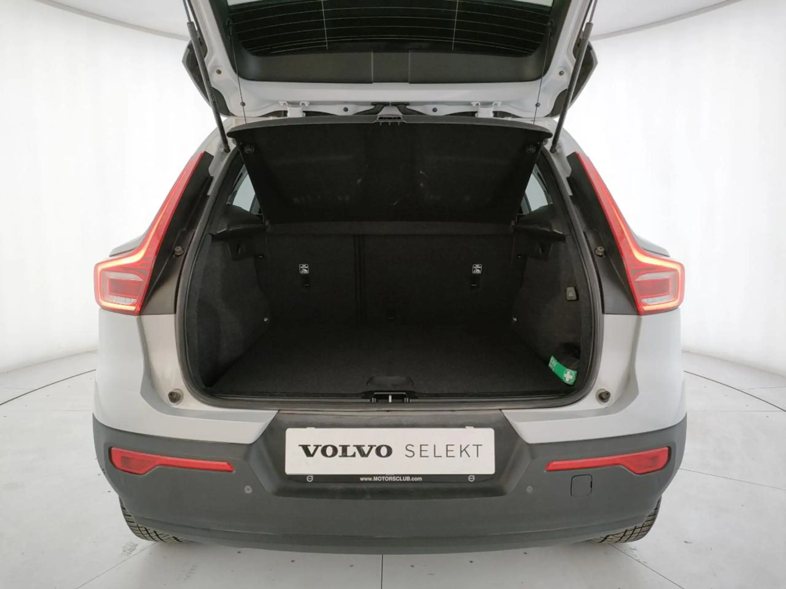 Volvo - XC40