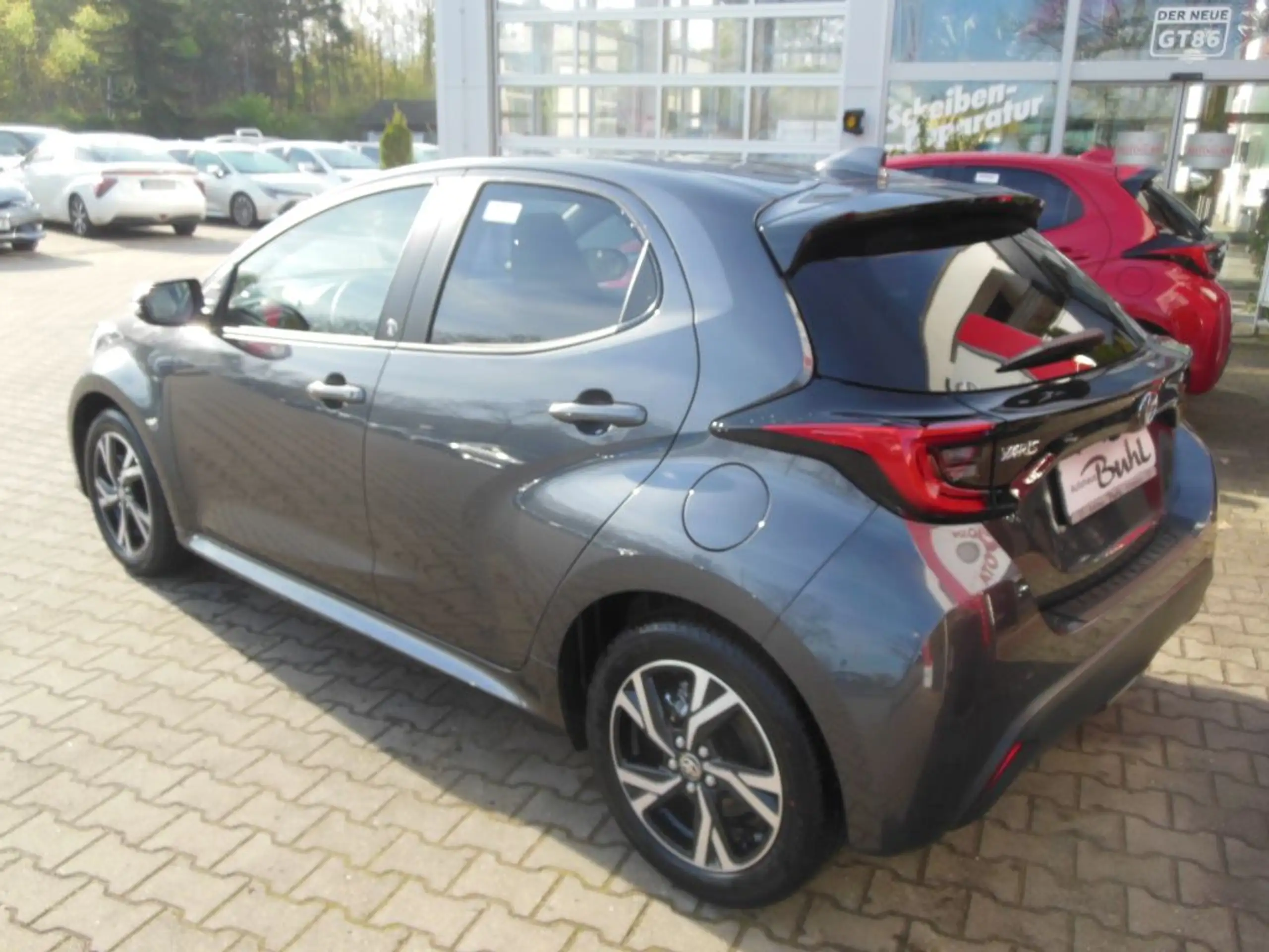 Toyota - Yaris