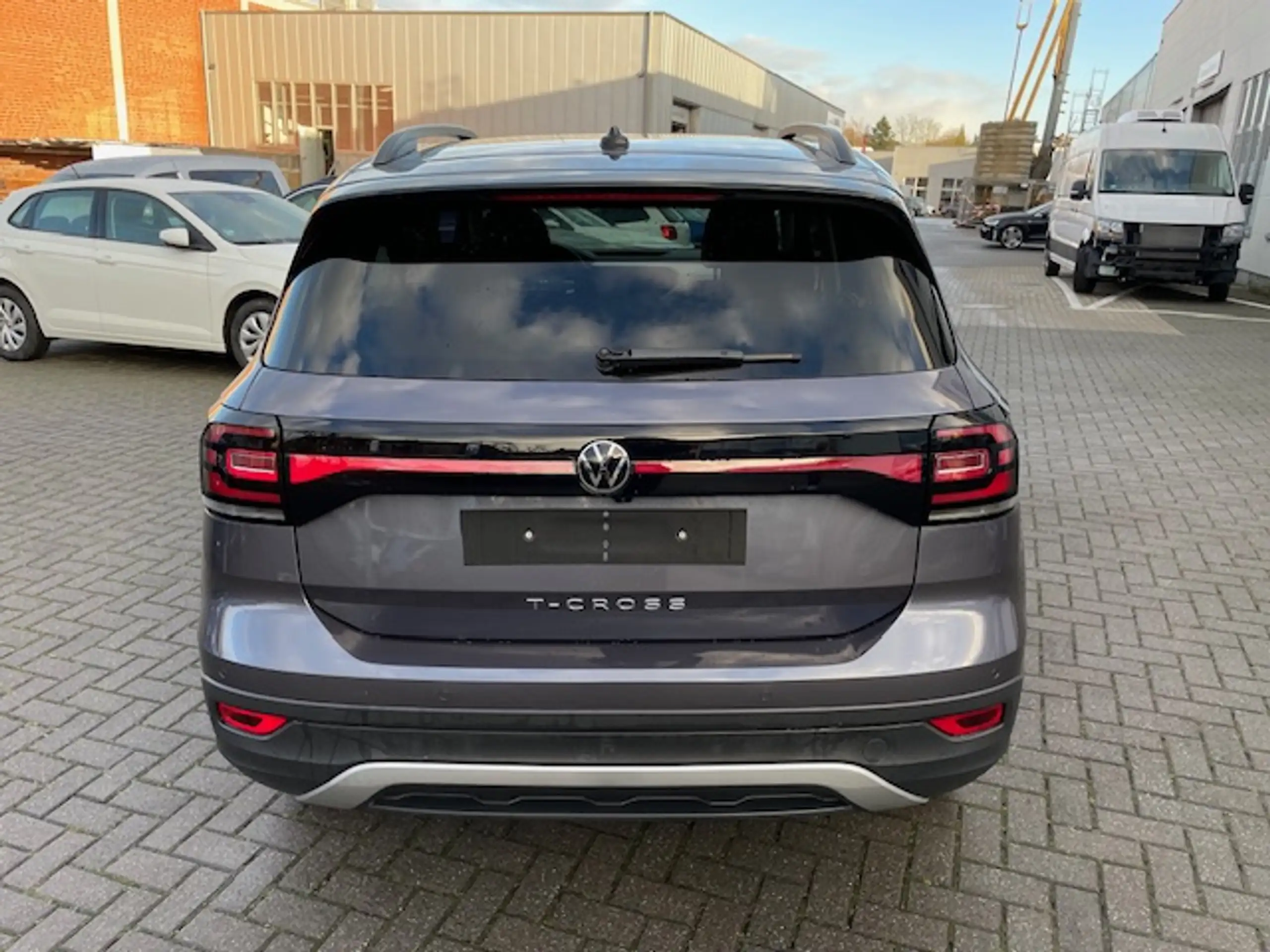 Volkswagen - T-Cross