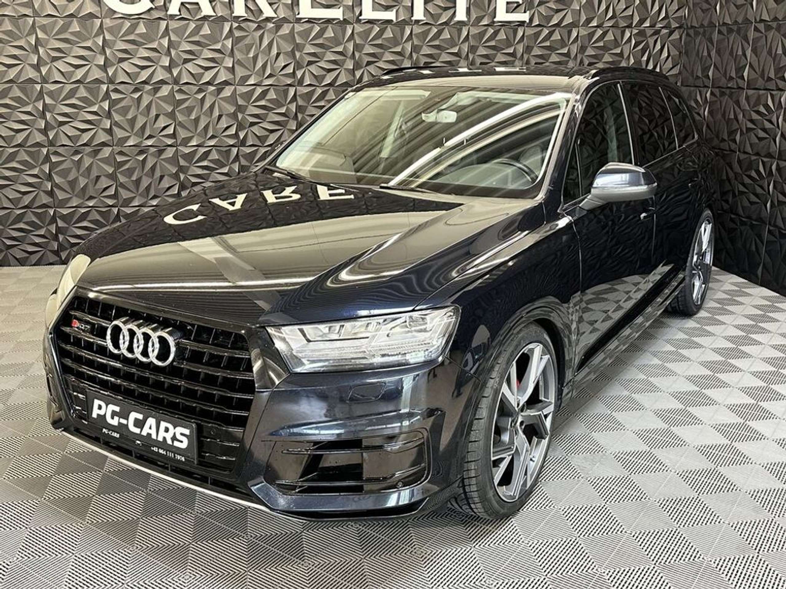 Audi - Q7