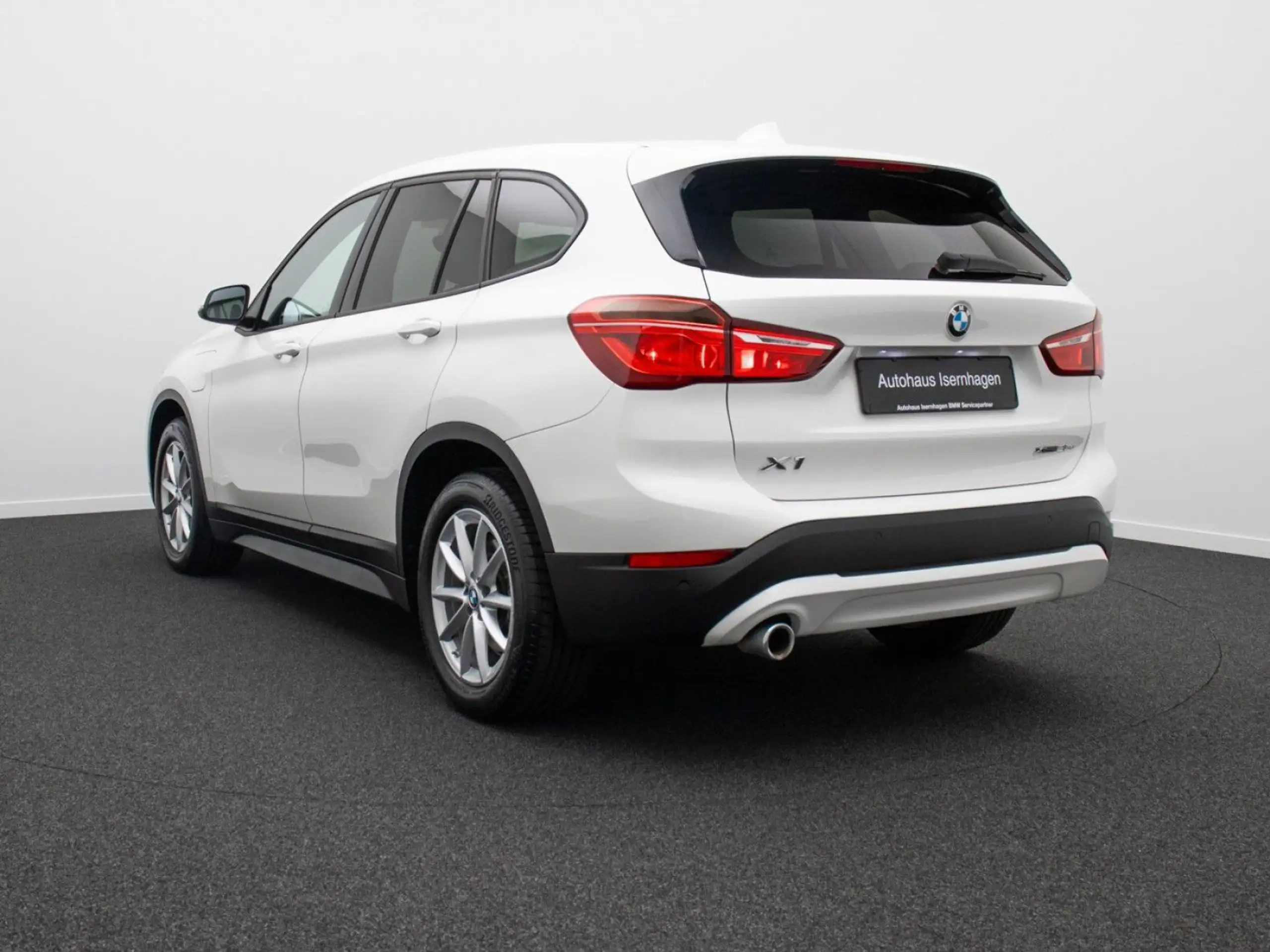 BMW - X1