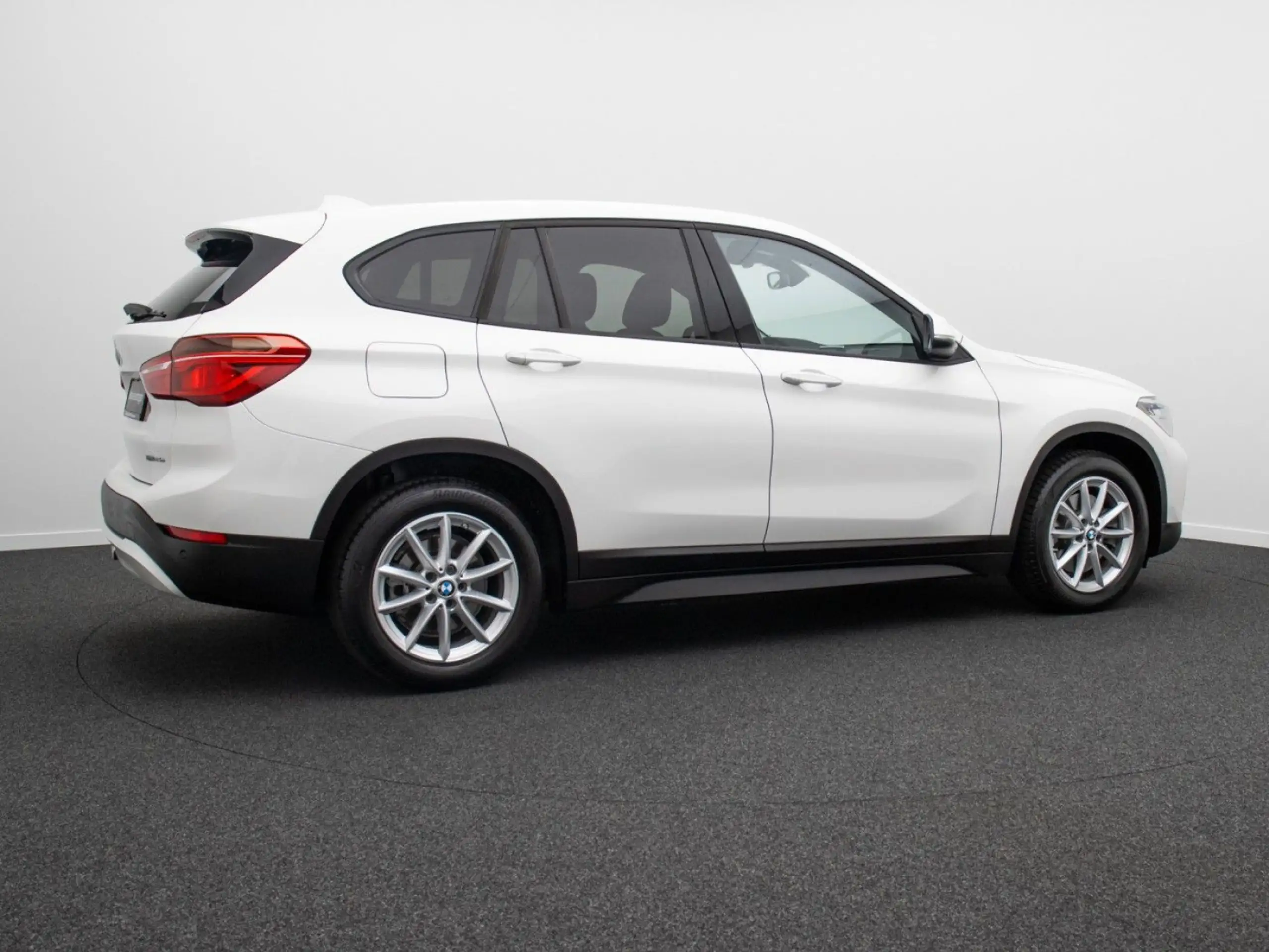 BMW - X1