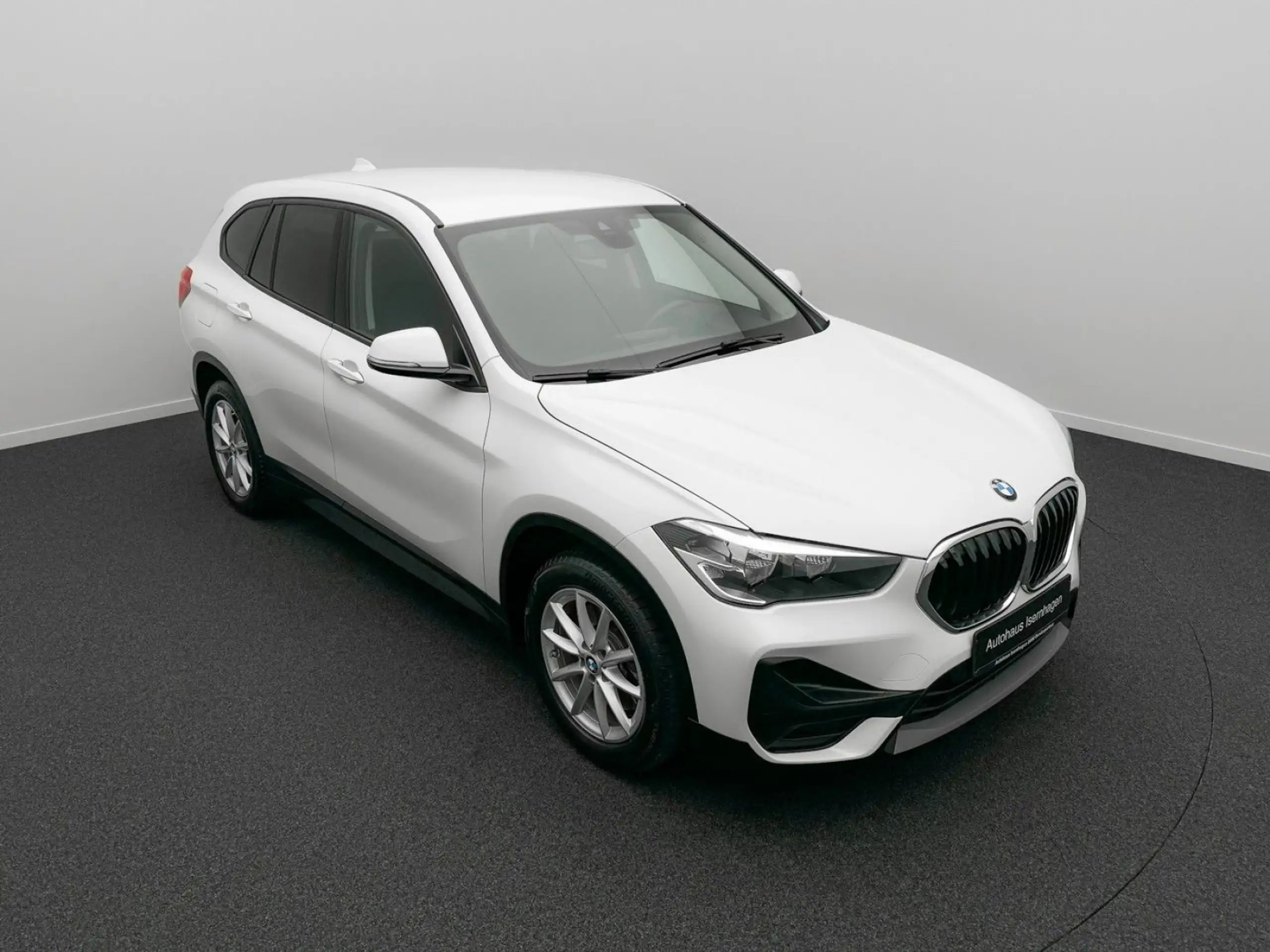 BMW - X1