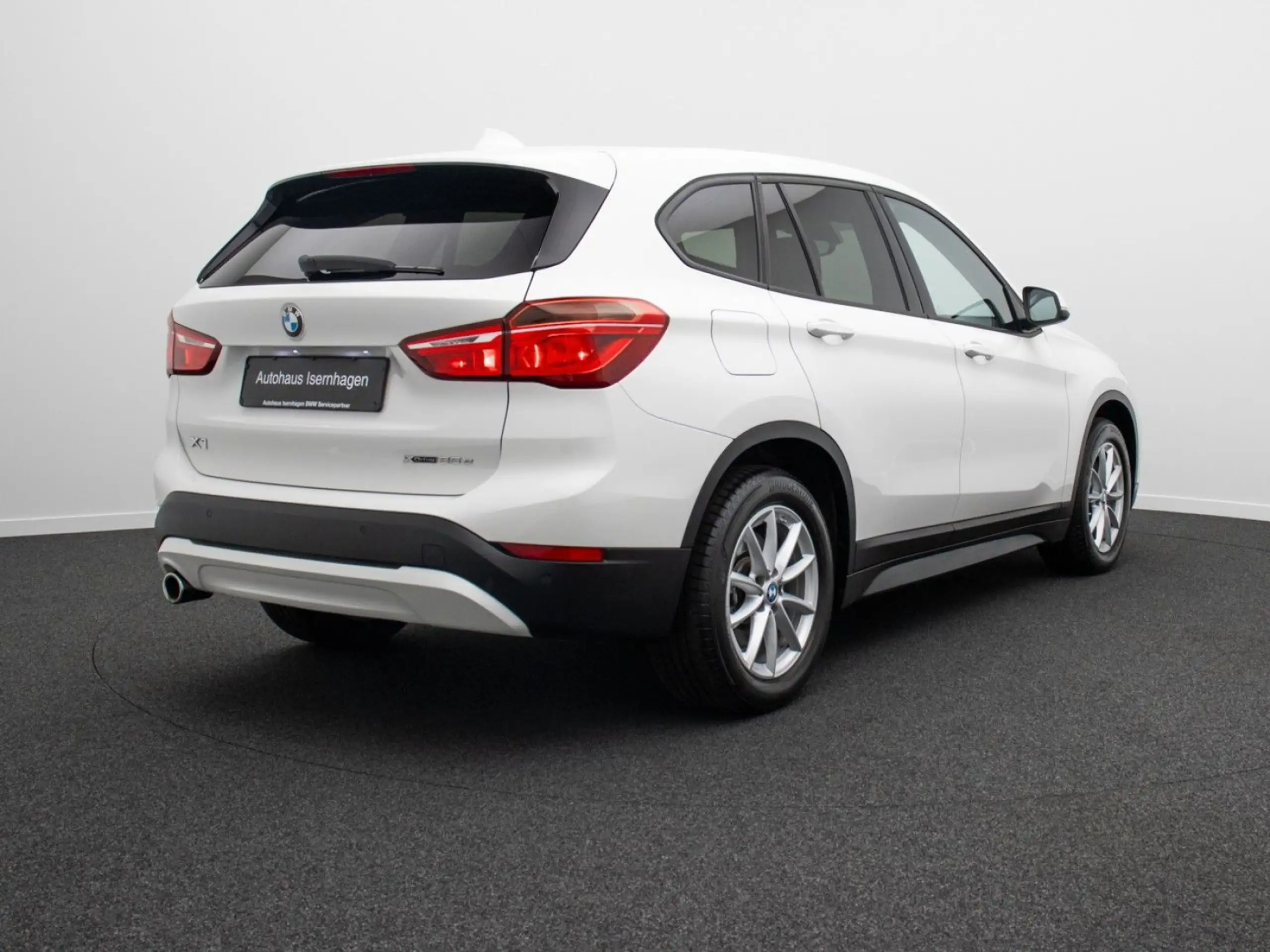 BMW - X1