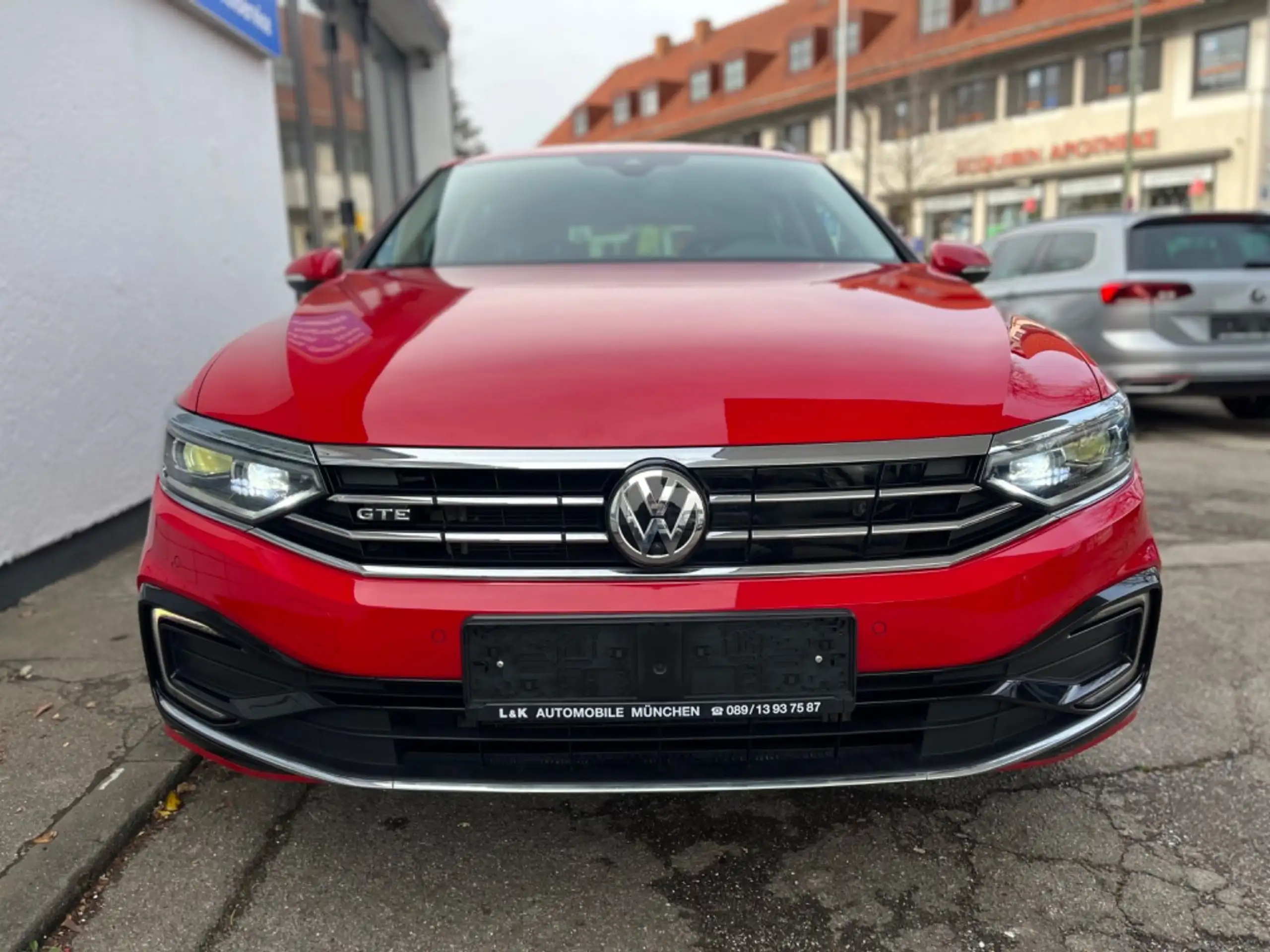 Volkswagen - Passat Variant