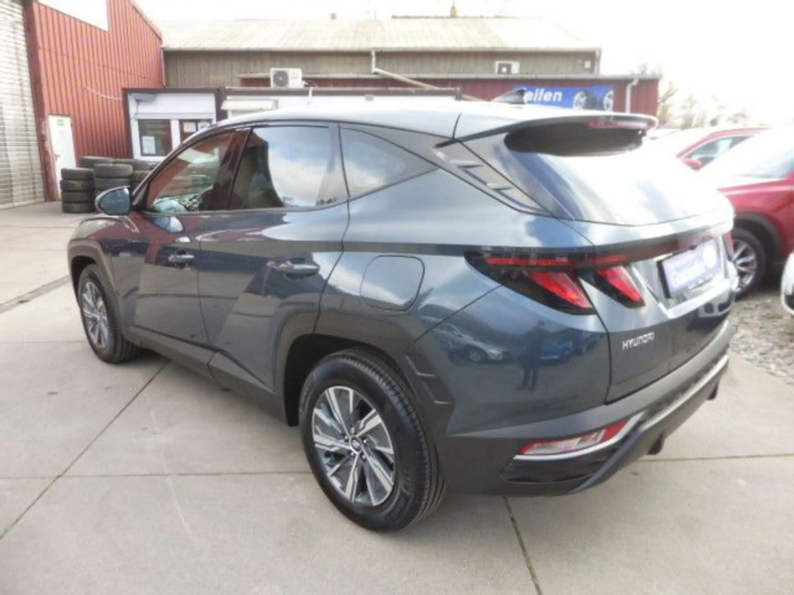 Hyundai - TUCSON