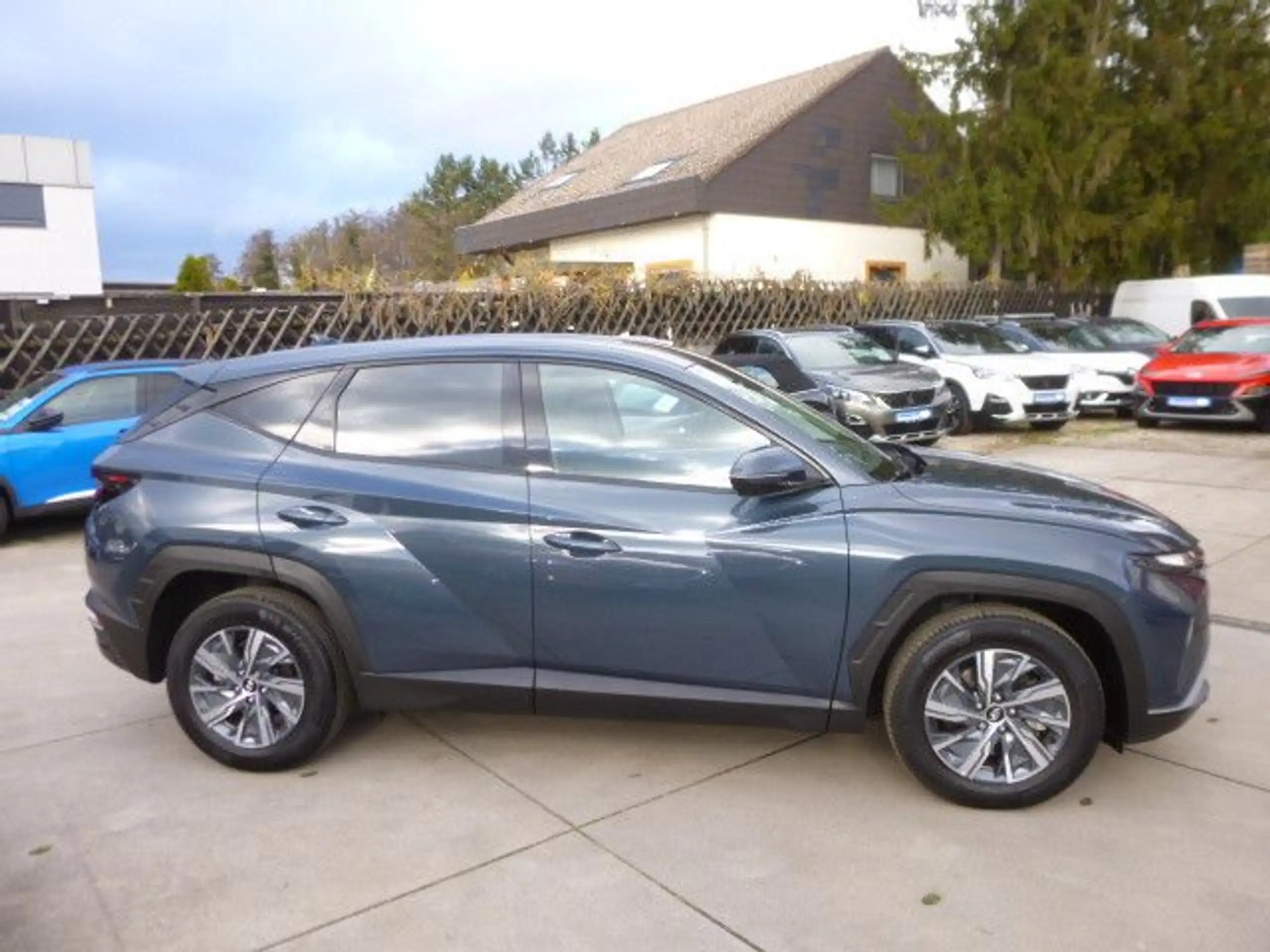 Hyundai - TUCSON