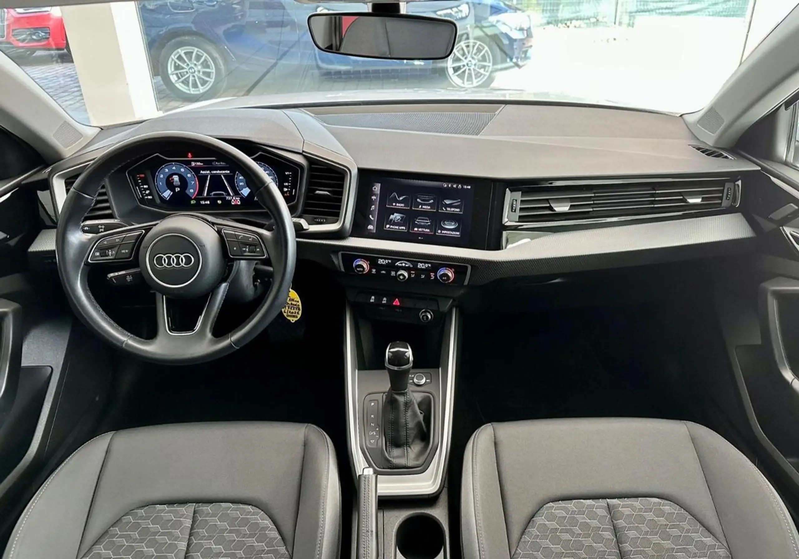 Audi - A1