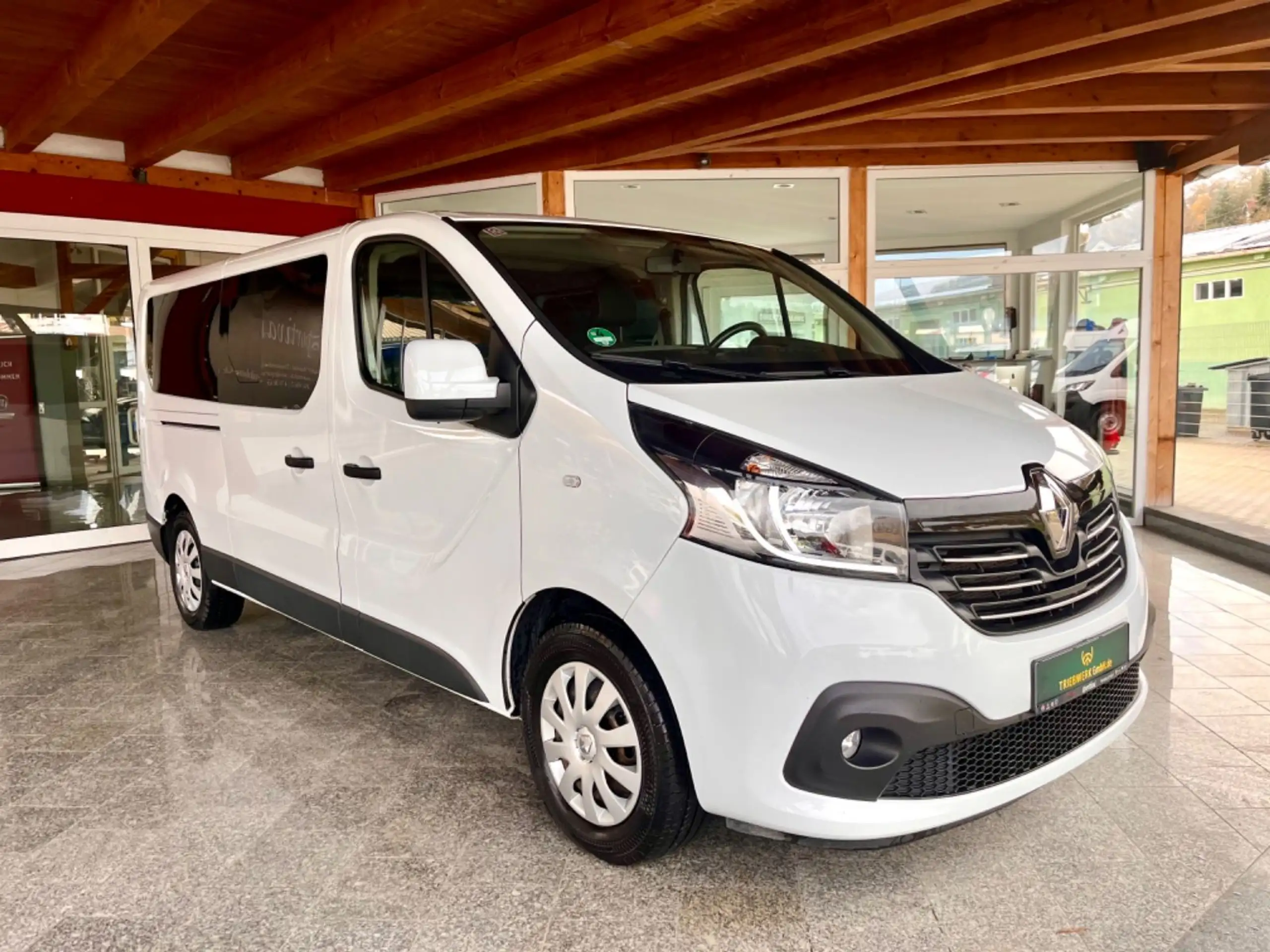 Renault - Trafic