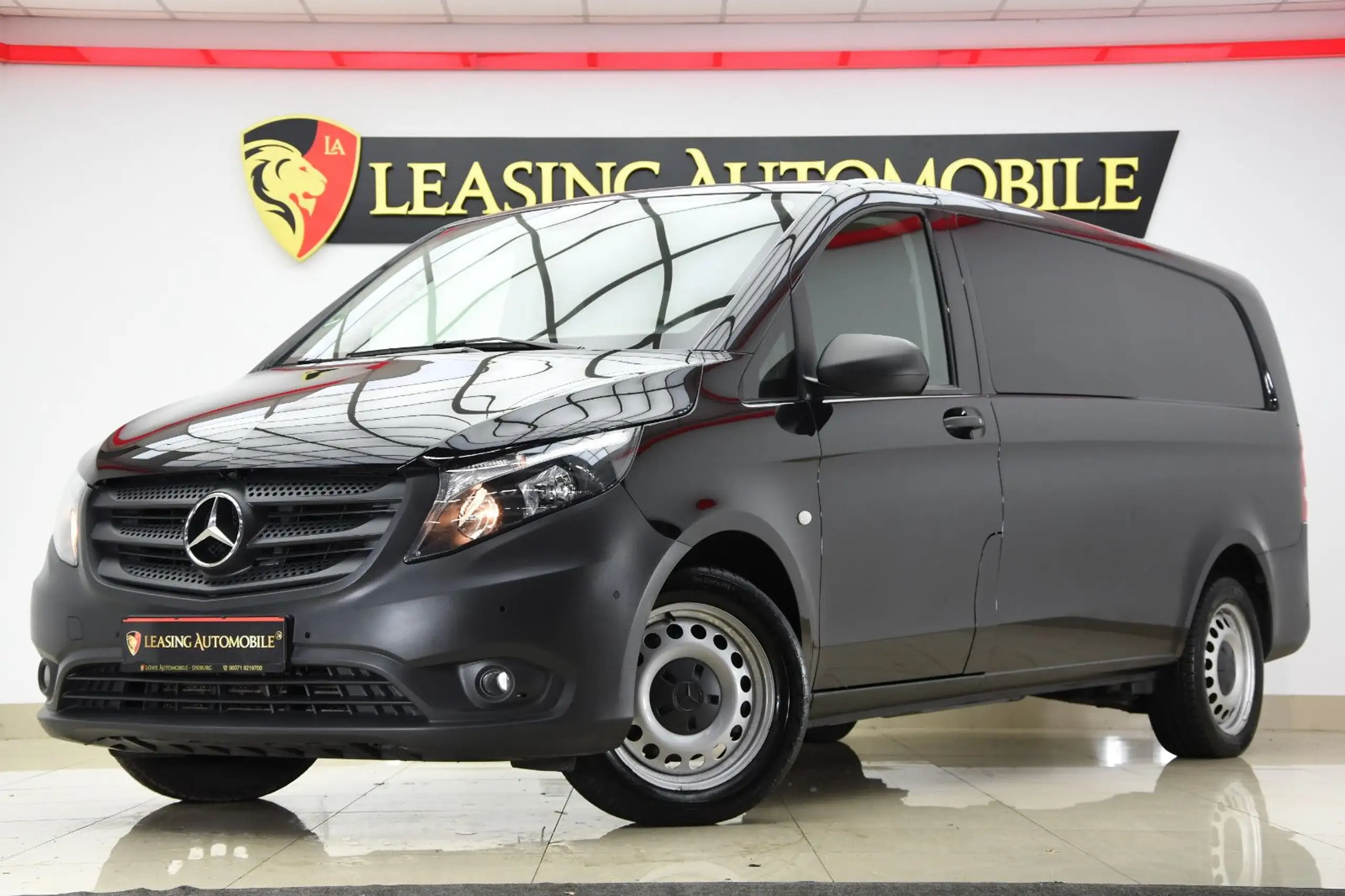 Mercedes-Benz - Vito