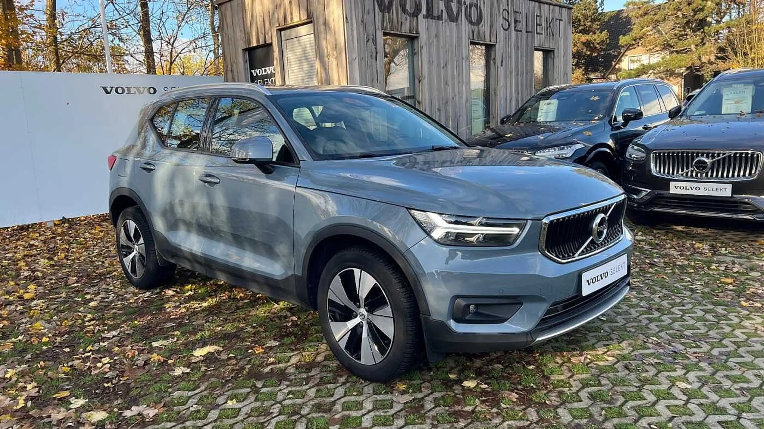 Volvo - XC40