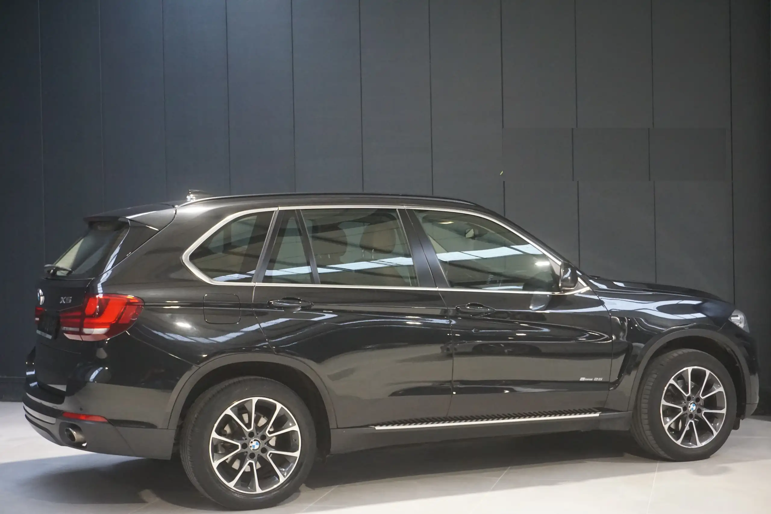 BMW - X5