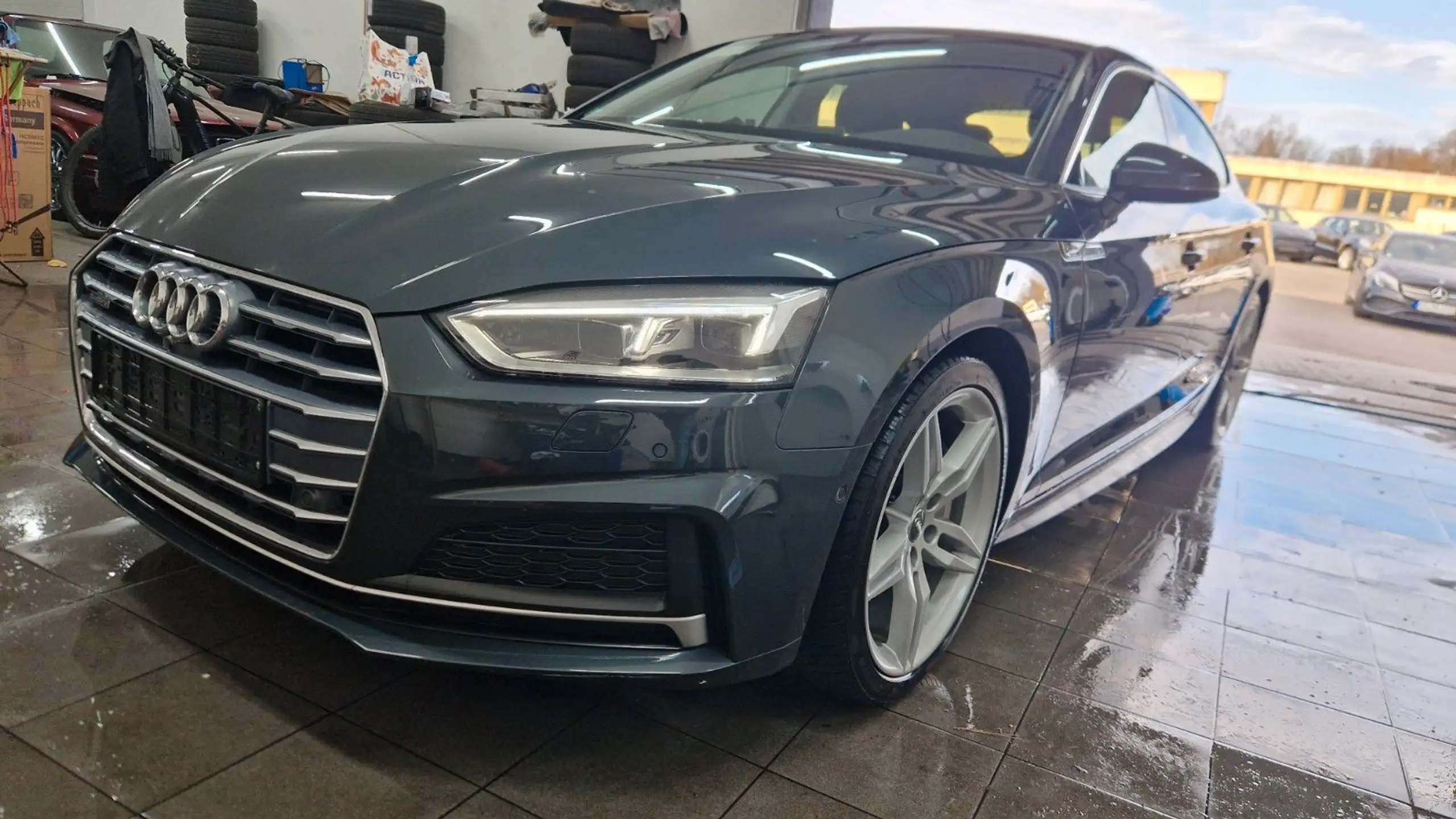 Audi - A5