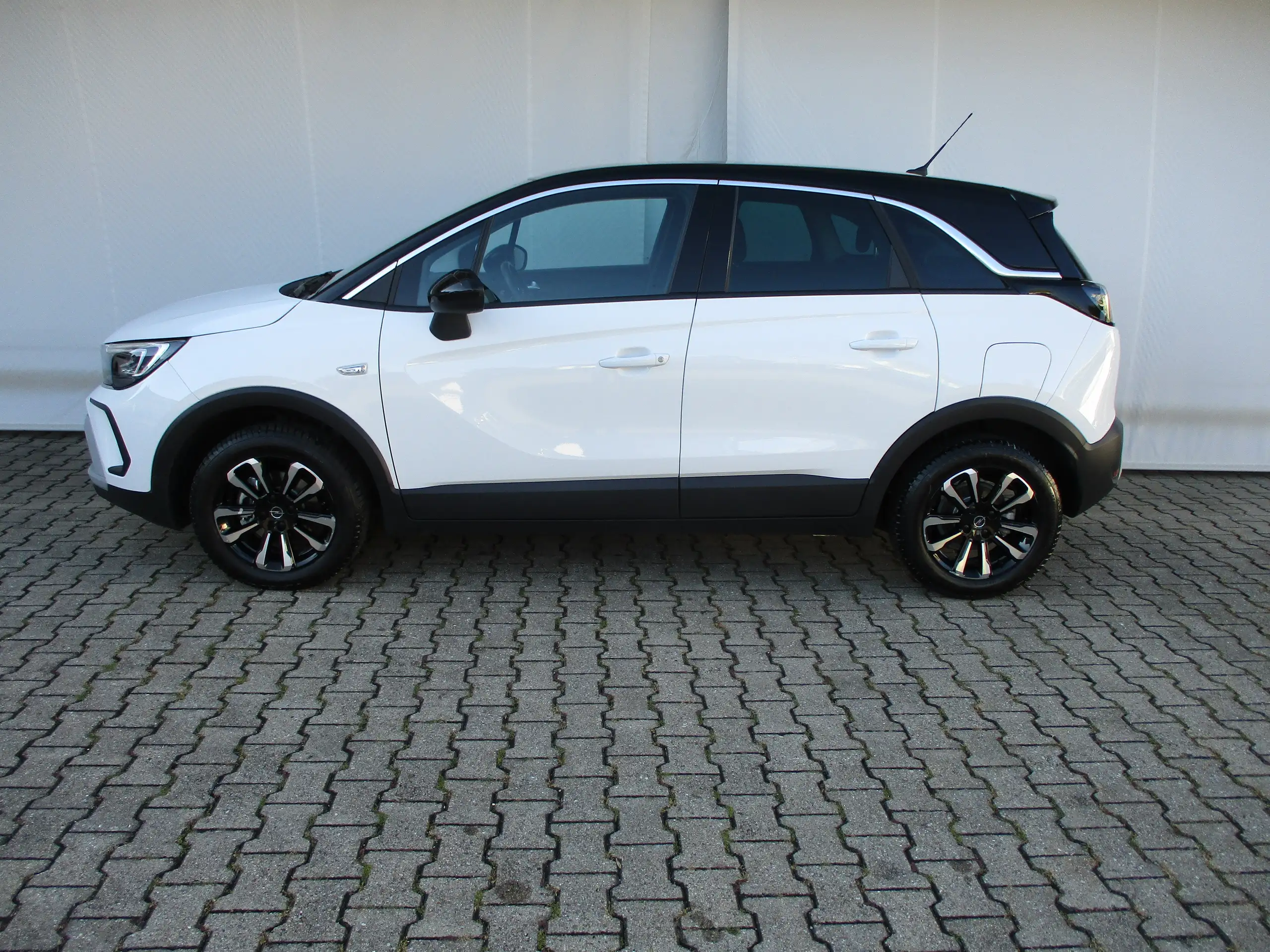 Opel - Crossland X