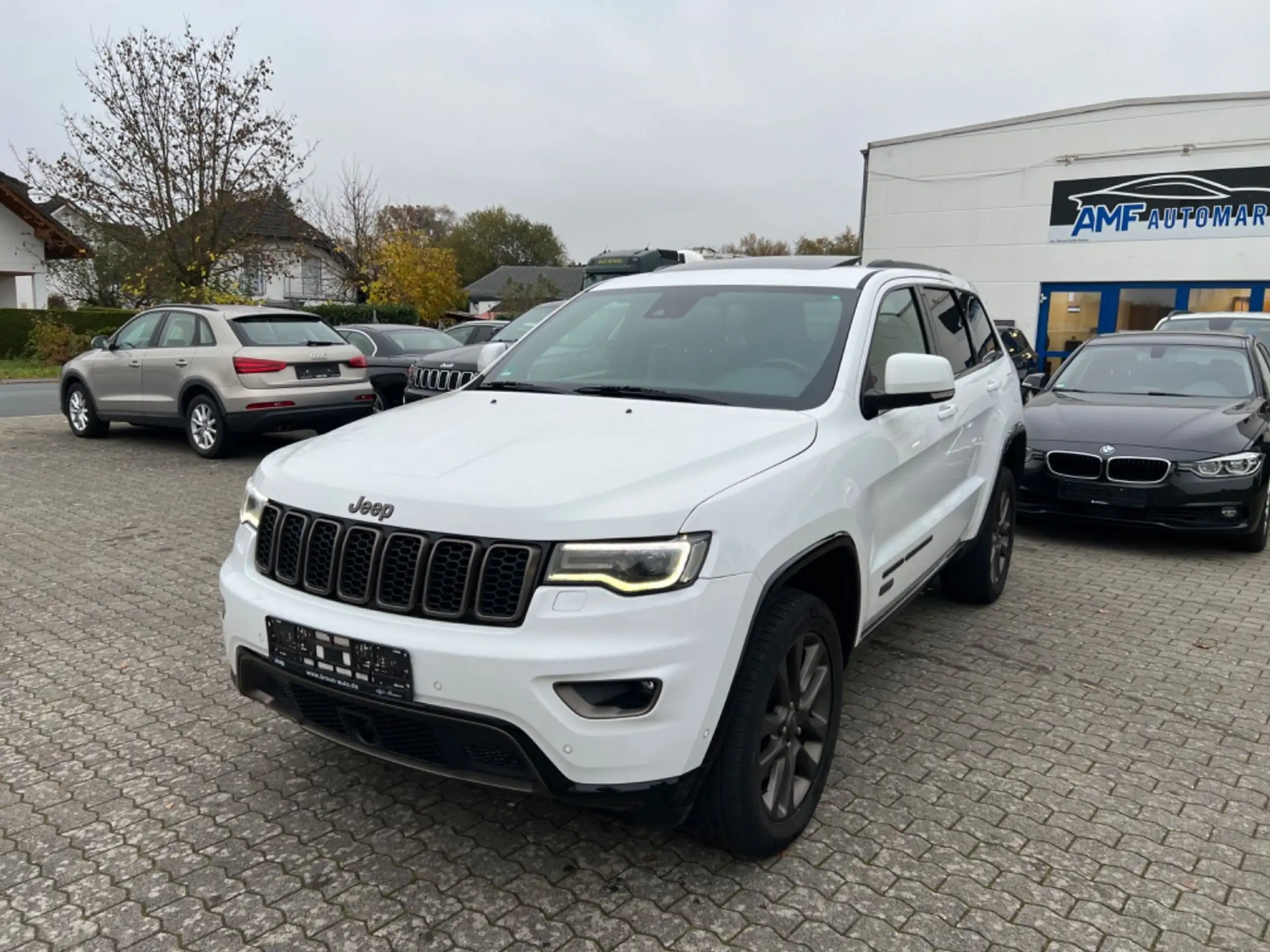 Jeep Grand Cherokee 2016