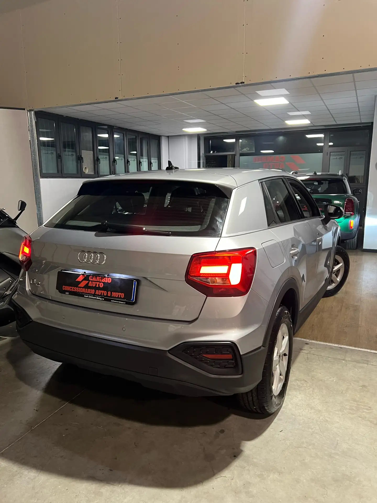 Audi - Q2