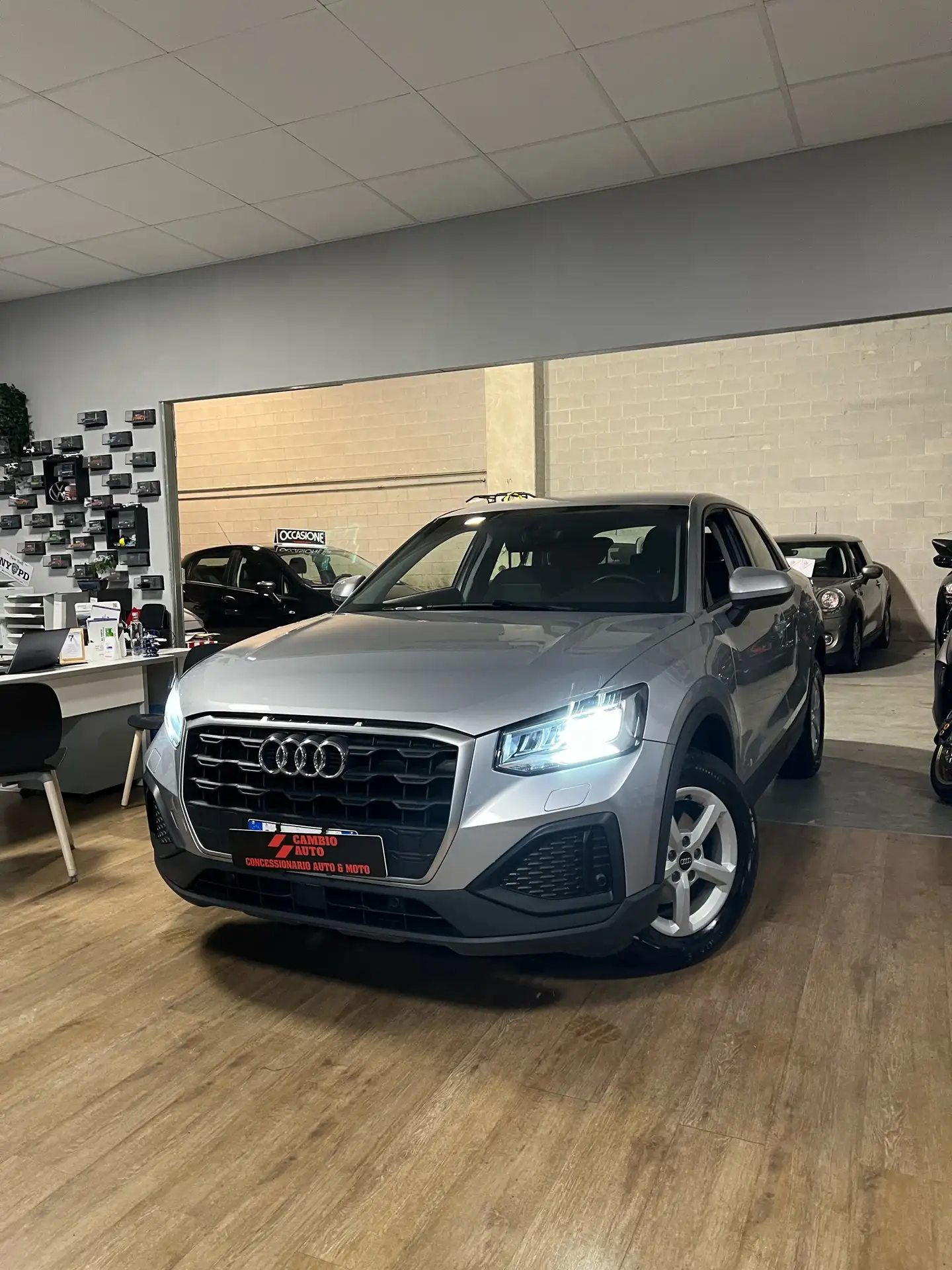 Audi - Q2