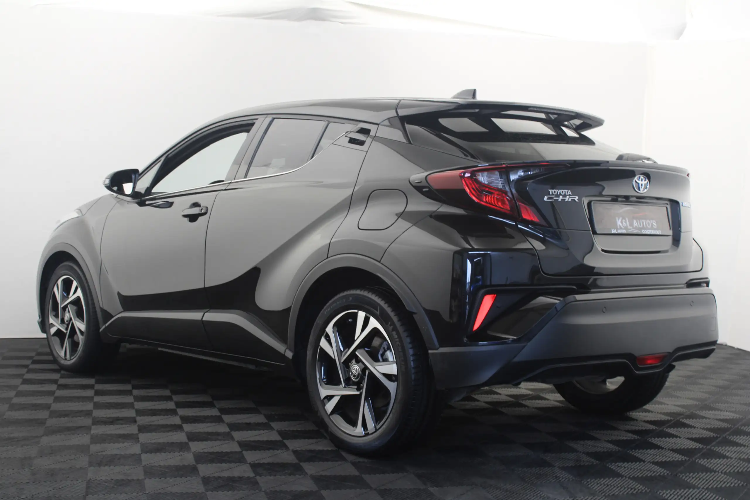 Toyota - C-HR