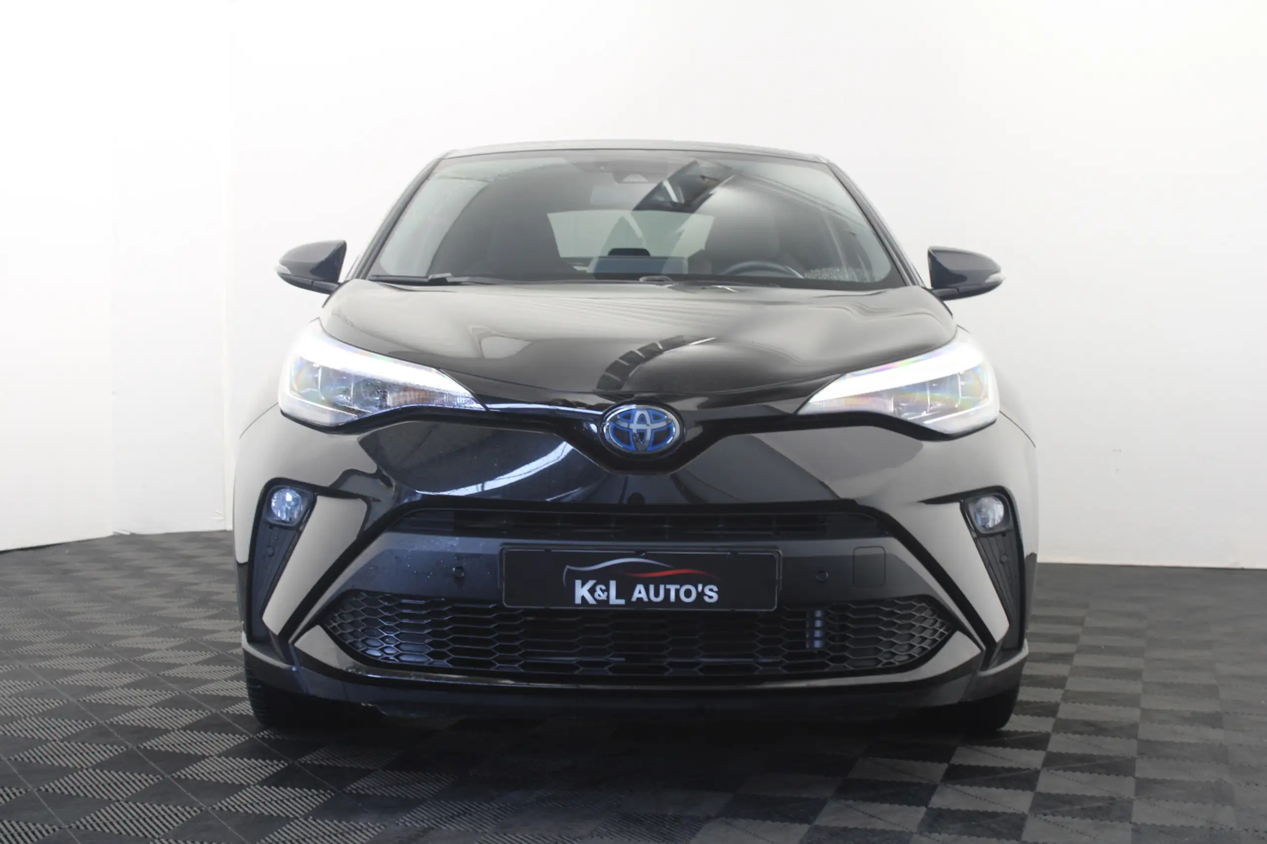 Toyota - C-HR