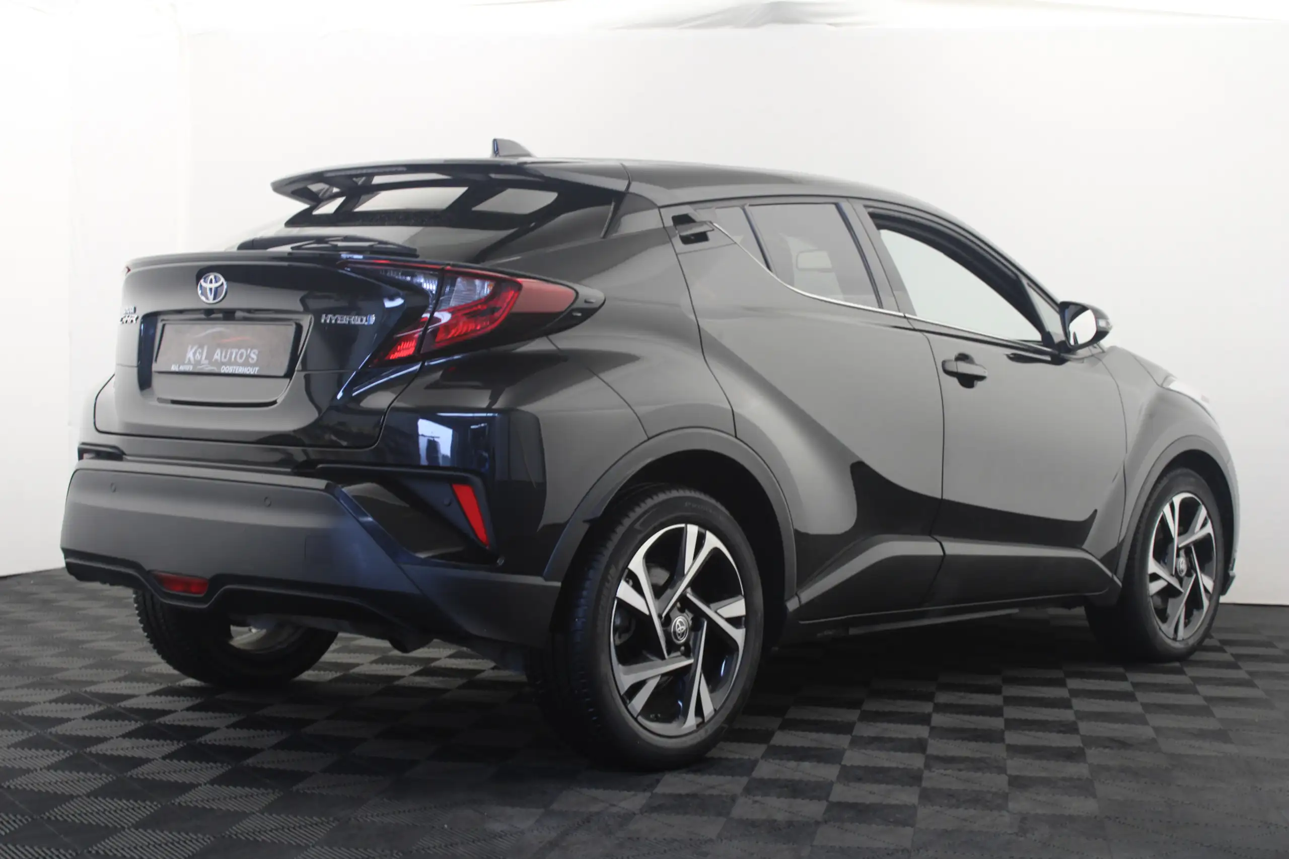 Toyota - C-HR