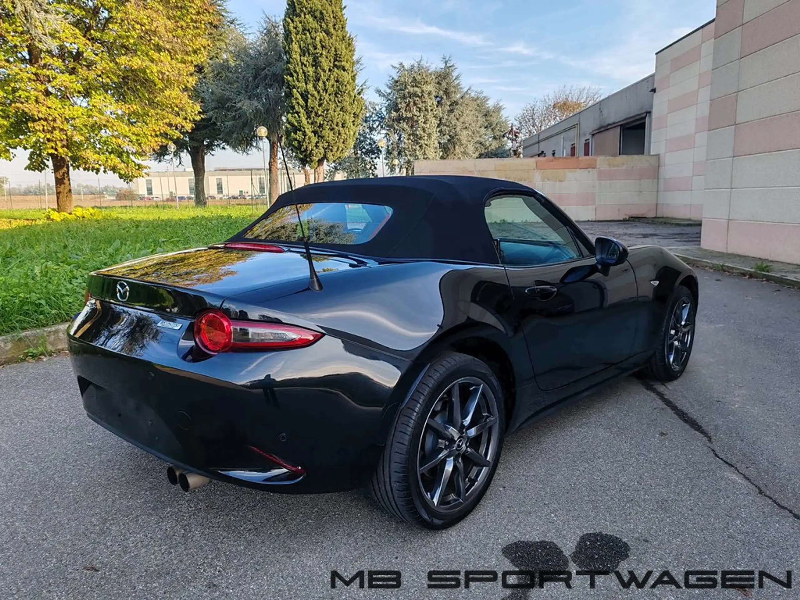 Mazda - MX-5