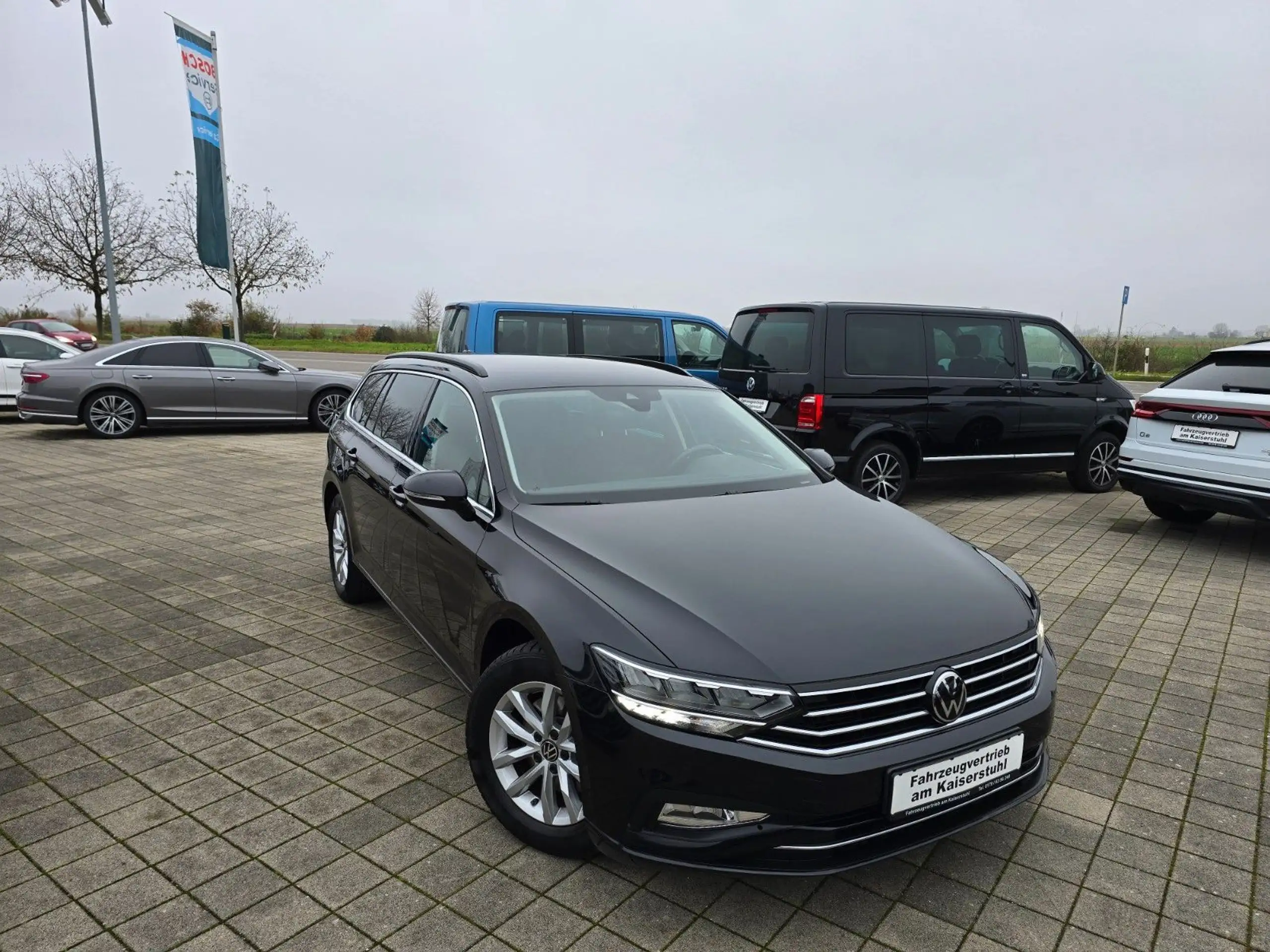 Volkswagen - Passat Variant