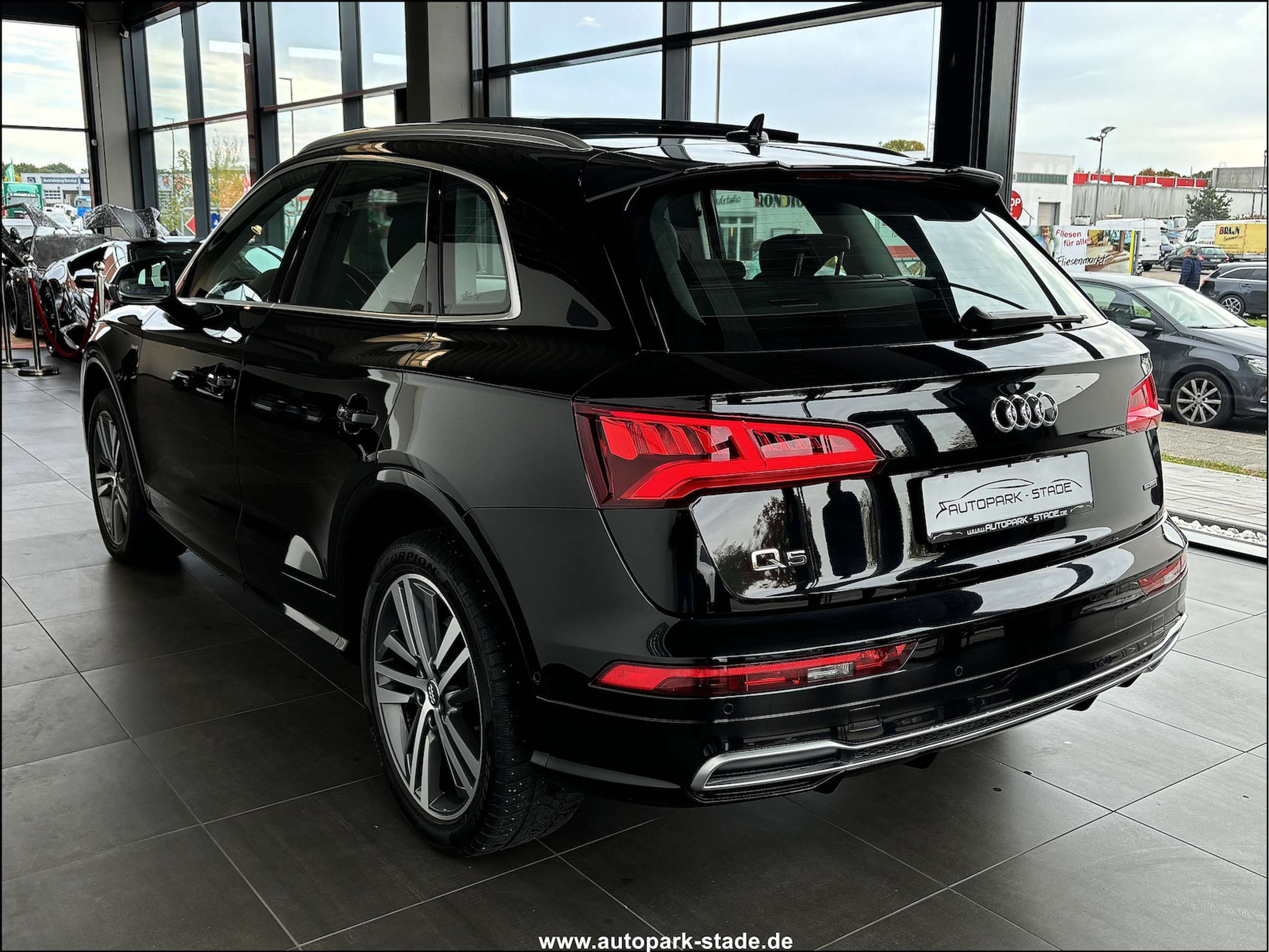 Audi - Q5