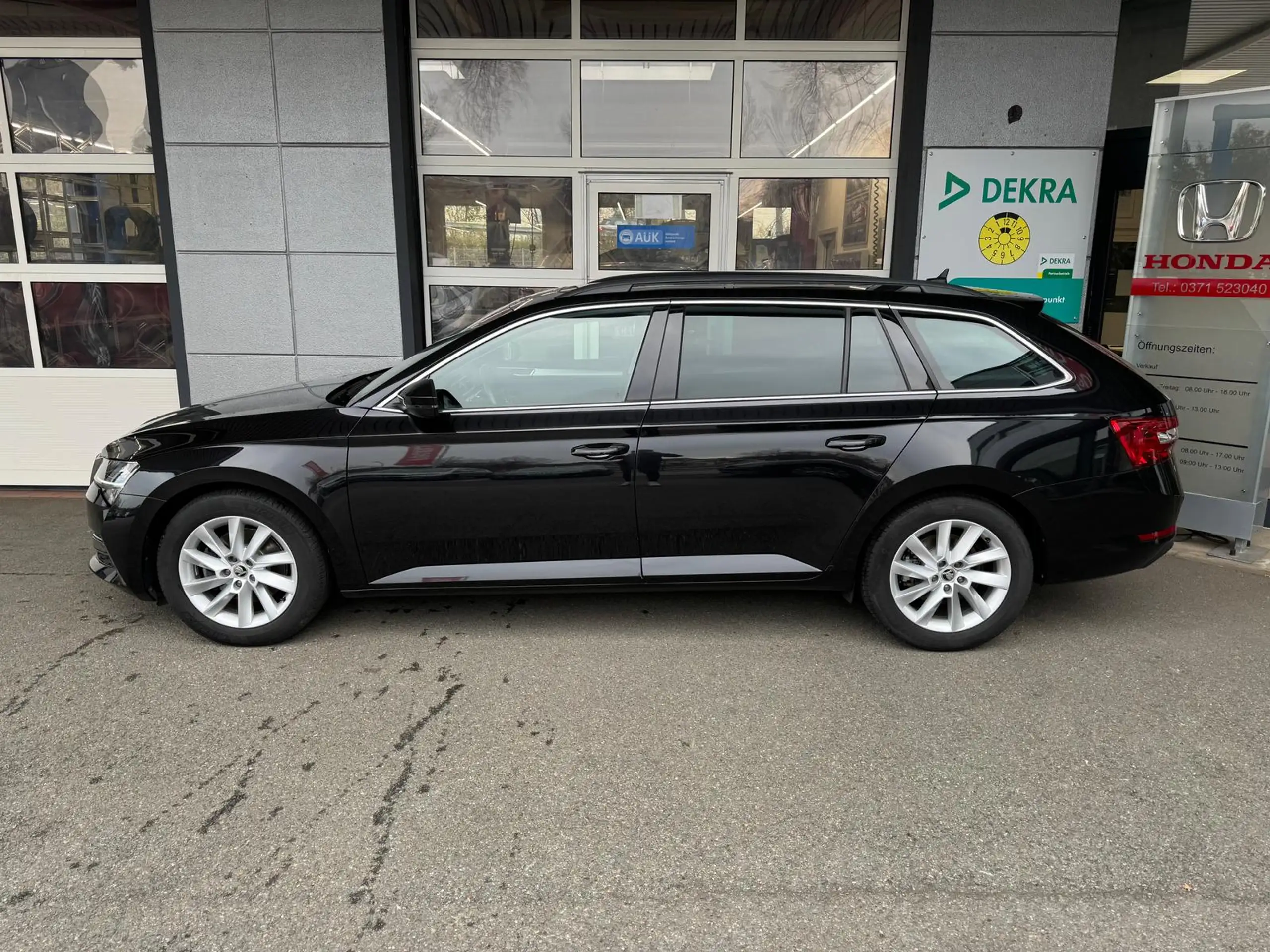 Skoda - Superb