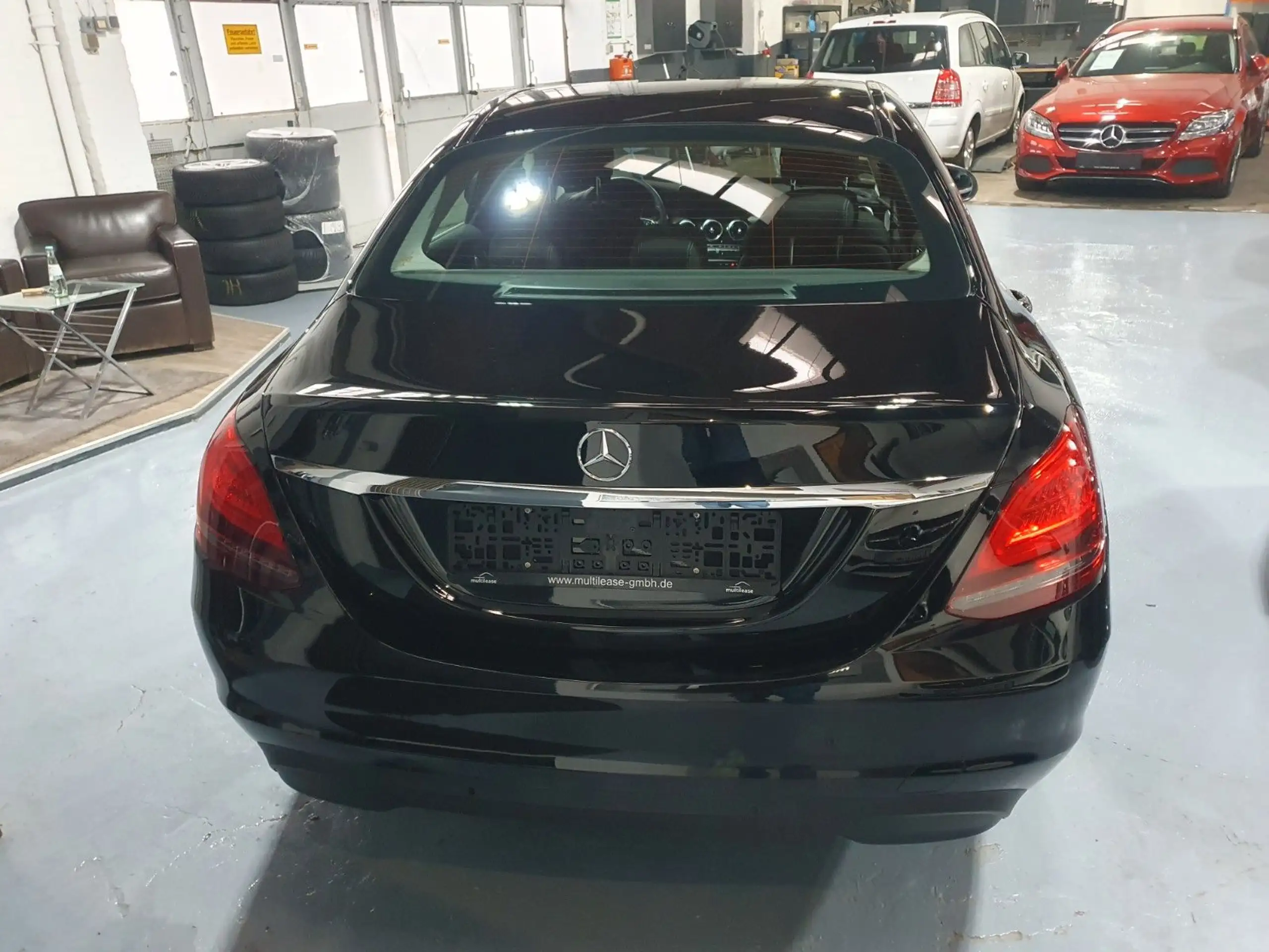 Mercedes-Benz - C 220